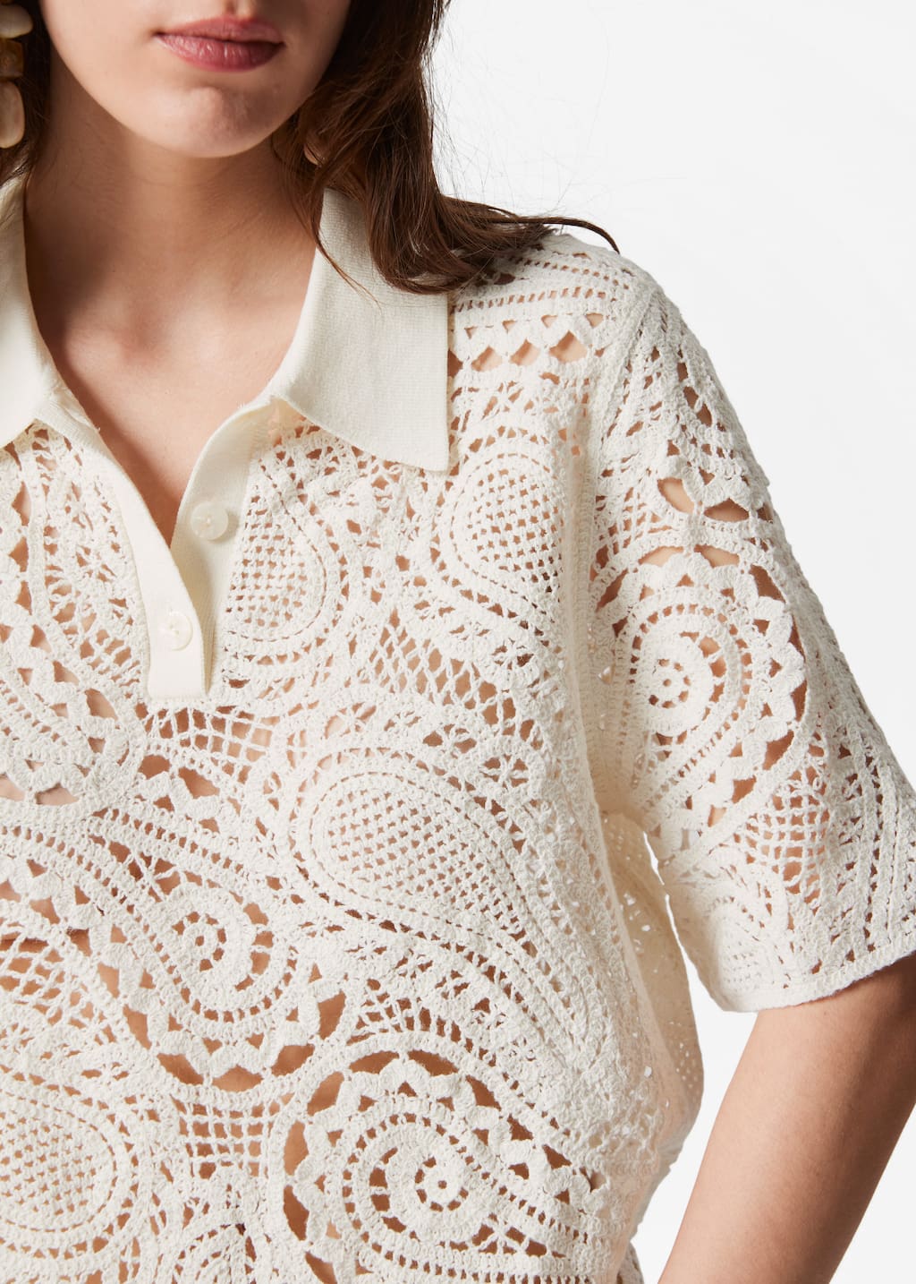 Szydełkowy top z kołnierzykiem – Czarny – Lookbook