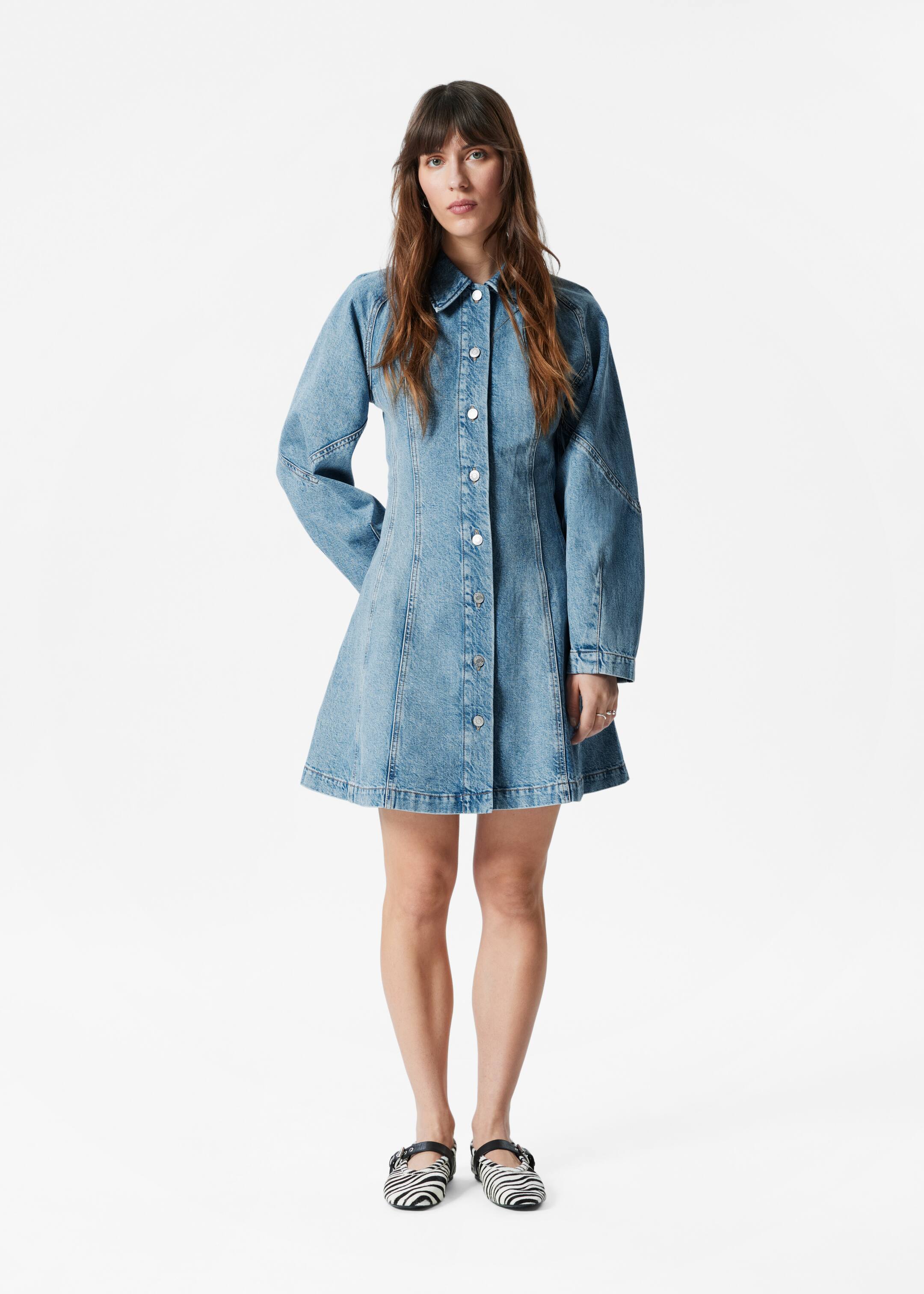 Vezi imaginea mai mare: Rochie mini cămașă din denim - Albastru deschis - FEMEI | H&M RO 4
