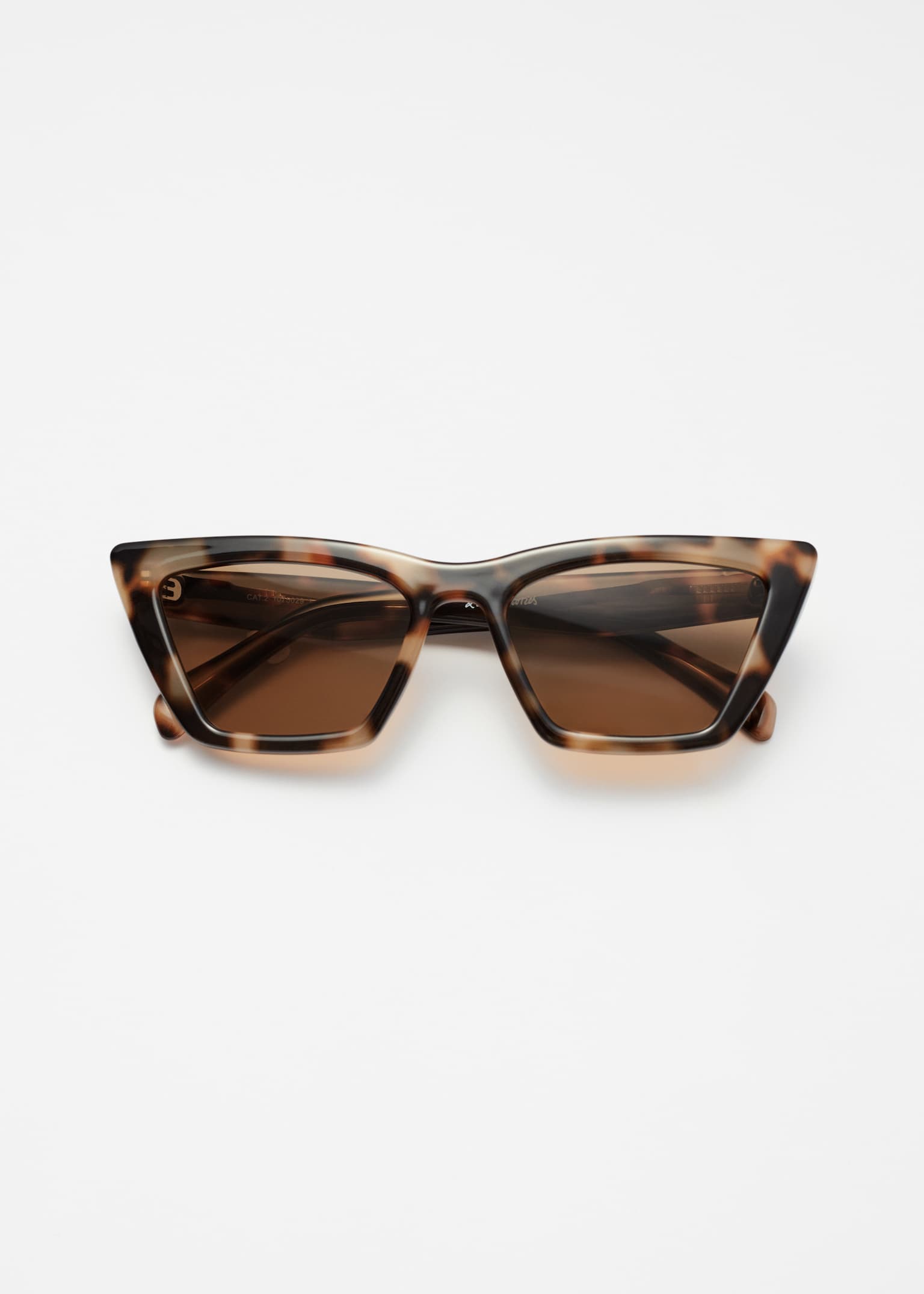 Lunettes de soleil œil de chat angulaires - Écaille de tortue/Bleu/Noir/Green/Marron/Noir/Orange clair/Écaille de tortue beige