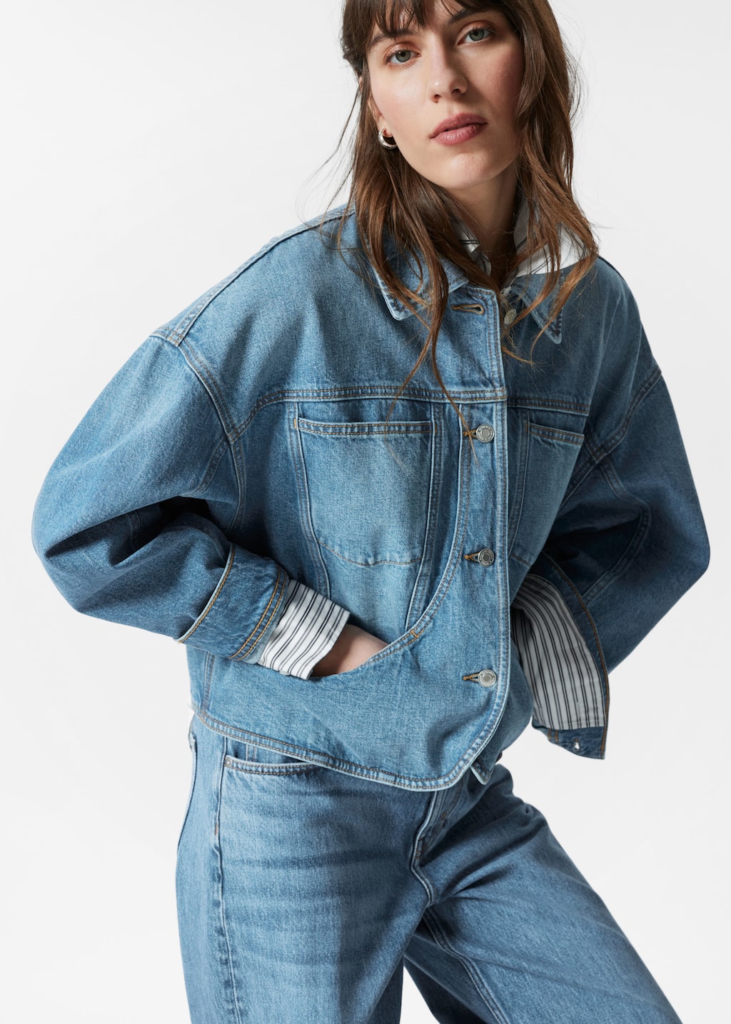 Image of Kastenförmige Jeansjacke