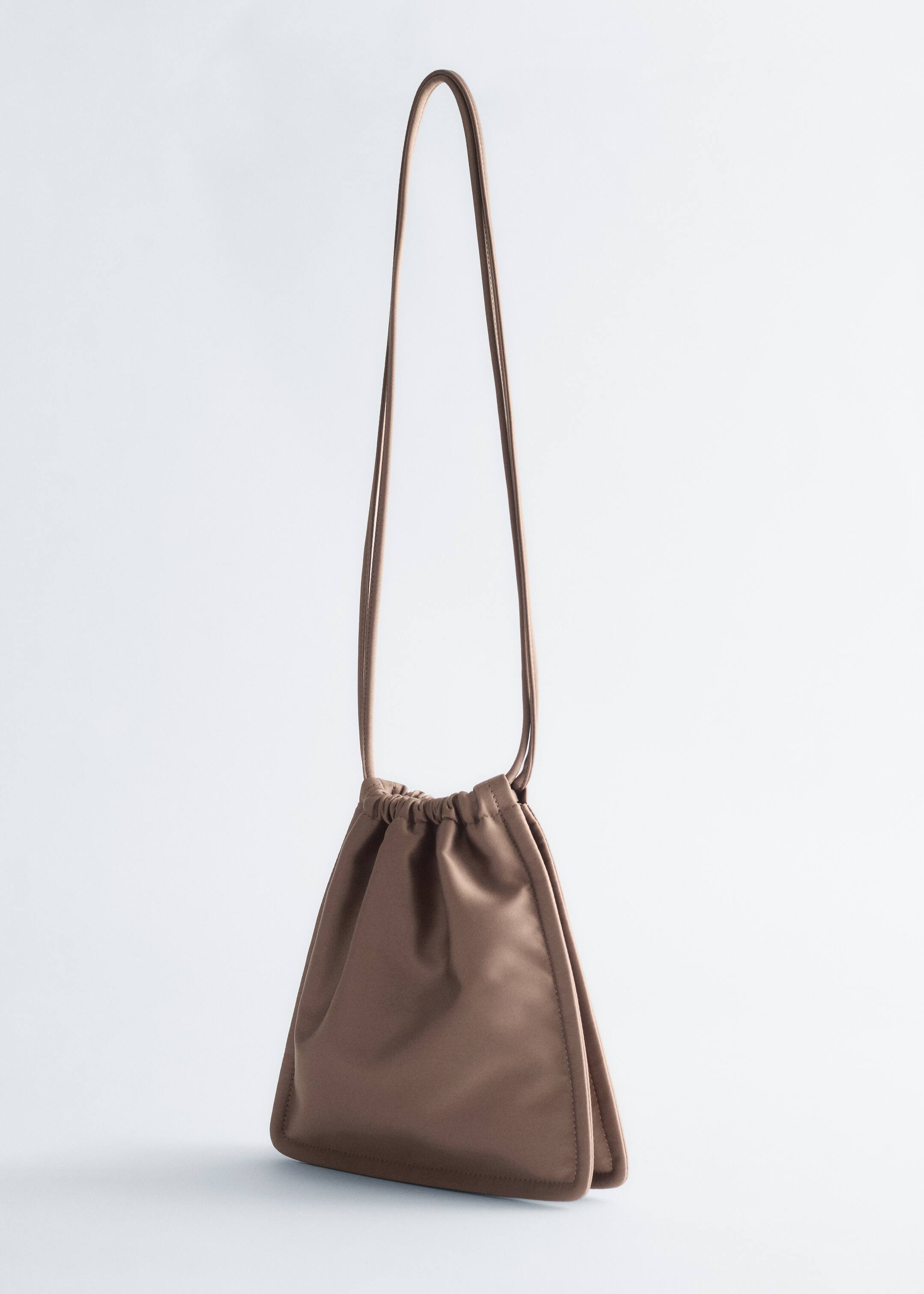 Agrandir l'image: Sac à cordon de serrage en satin - Grège - FEMME | H&M BE 4