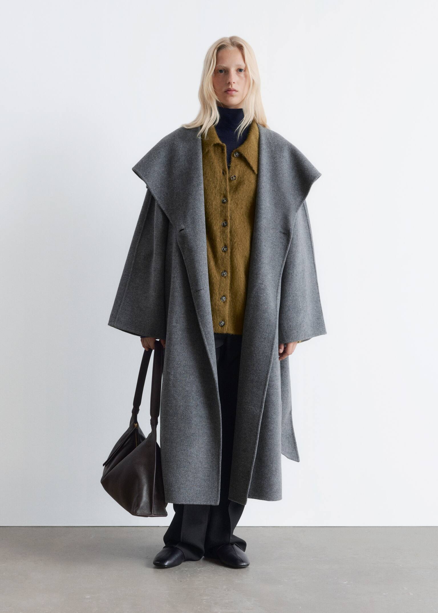 Maxi cappotto in lana con collo sciallato - Grigio scuro/Marrone scuro