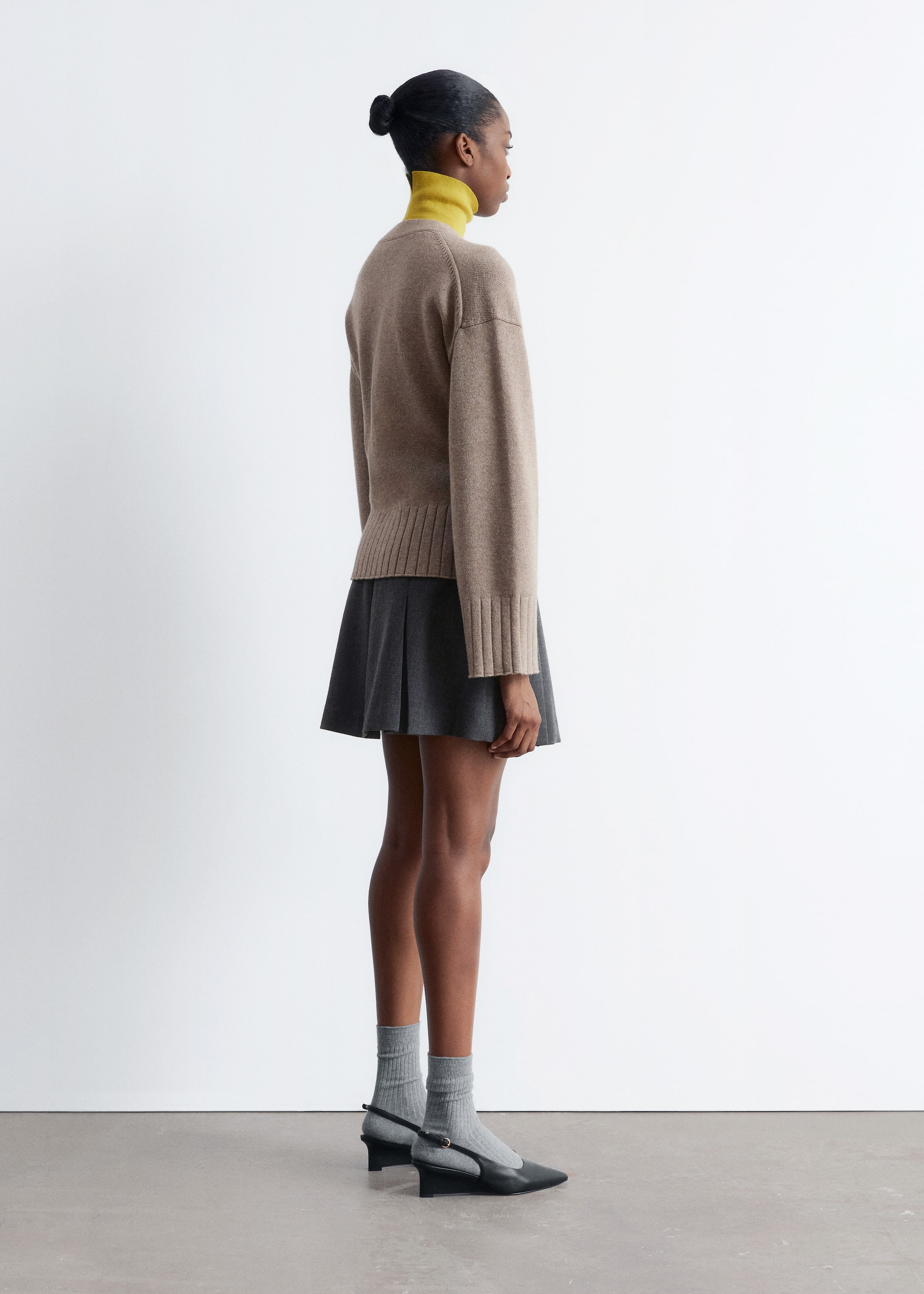 Ver imagem maior: Cardigan de malha afunilado - Toupeira - SENHORA | H&M PT 5