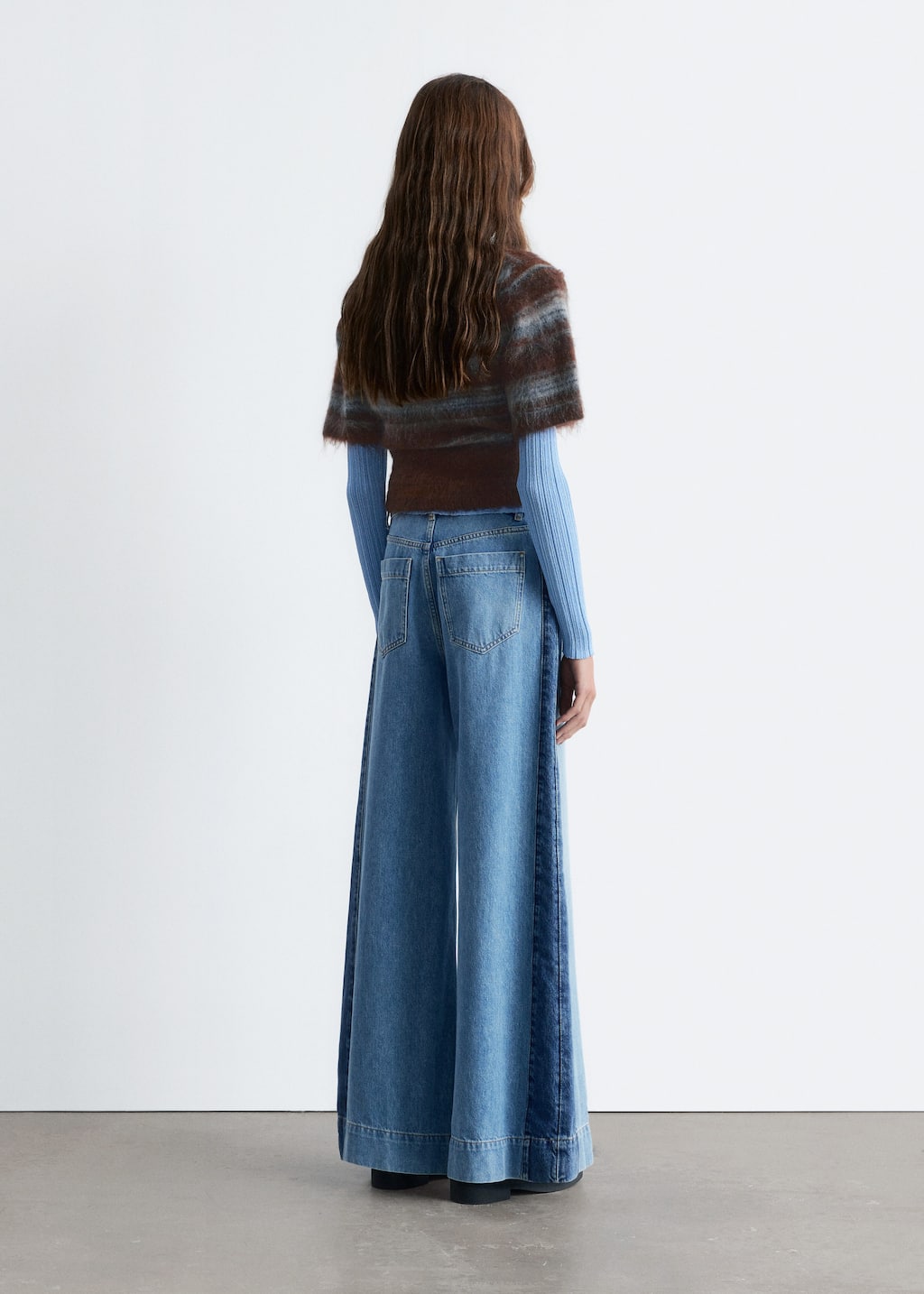 Long Wide-Leg Jeans - Medium blue - Lookbook