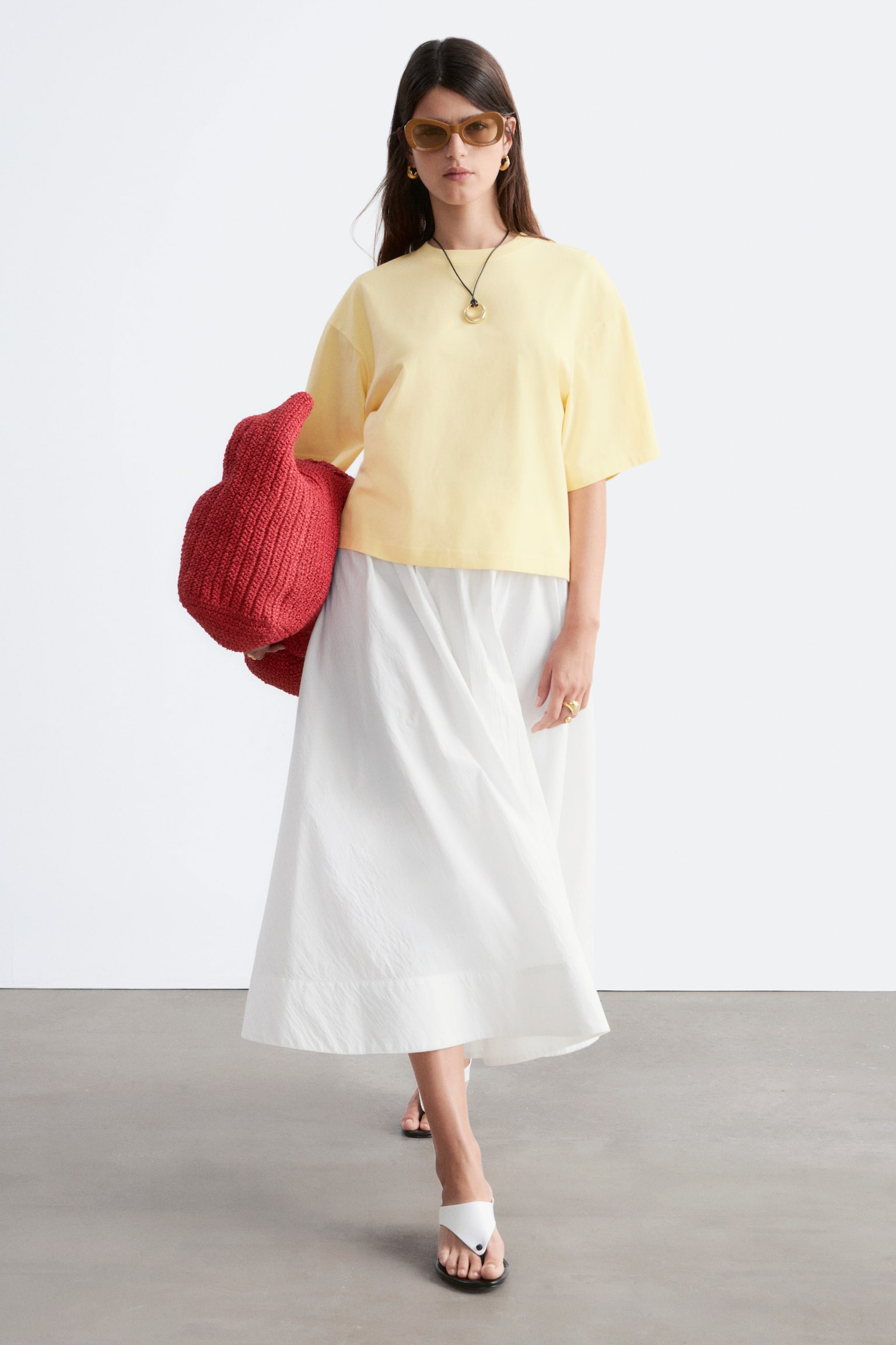 Kastenförmiges T-Shirt - 7