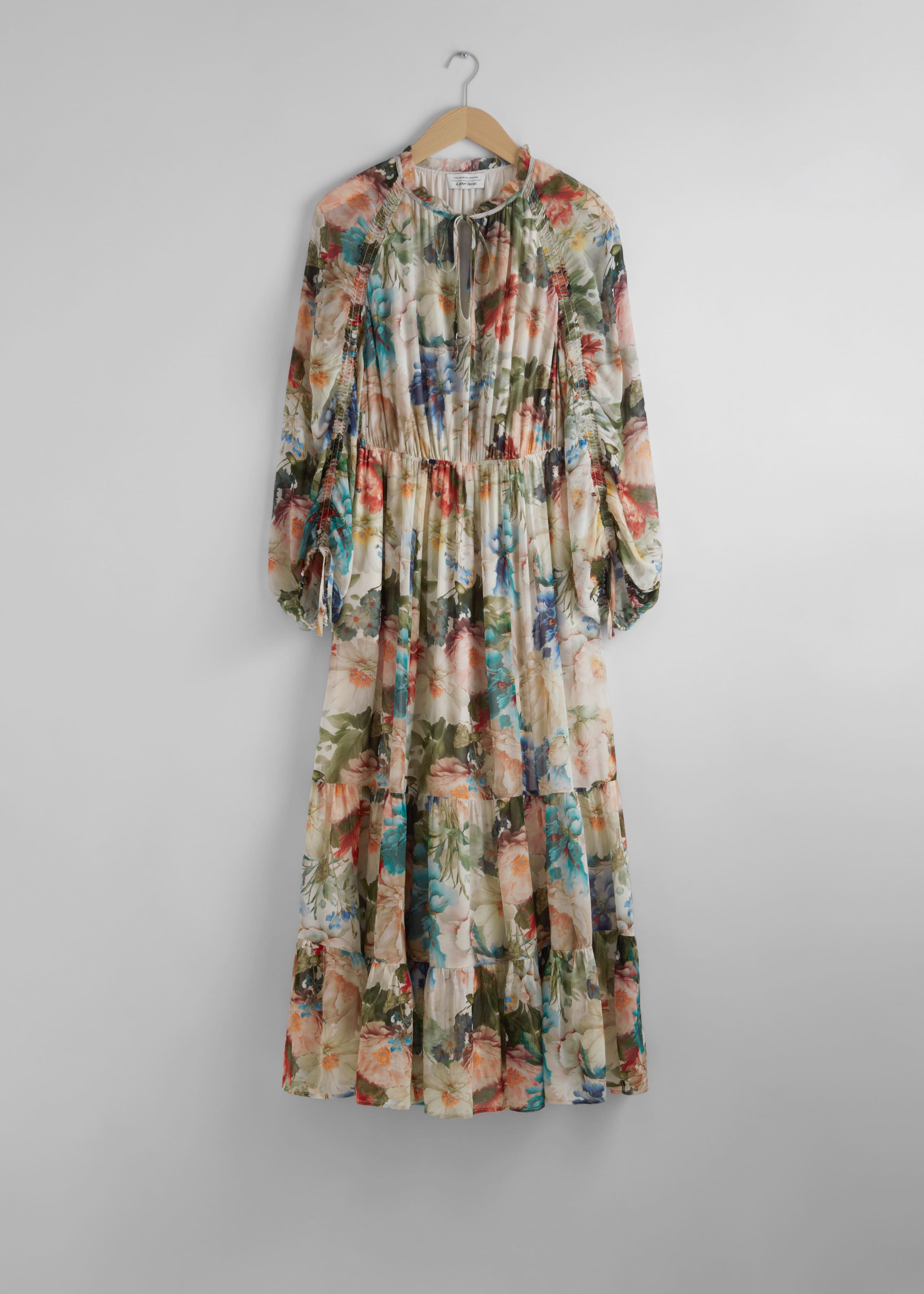Vestido midi de mangas voluminosas - Flores rosas - Bodegón