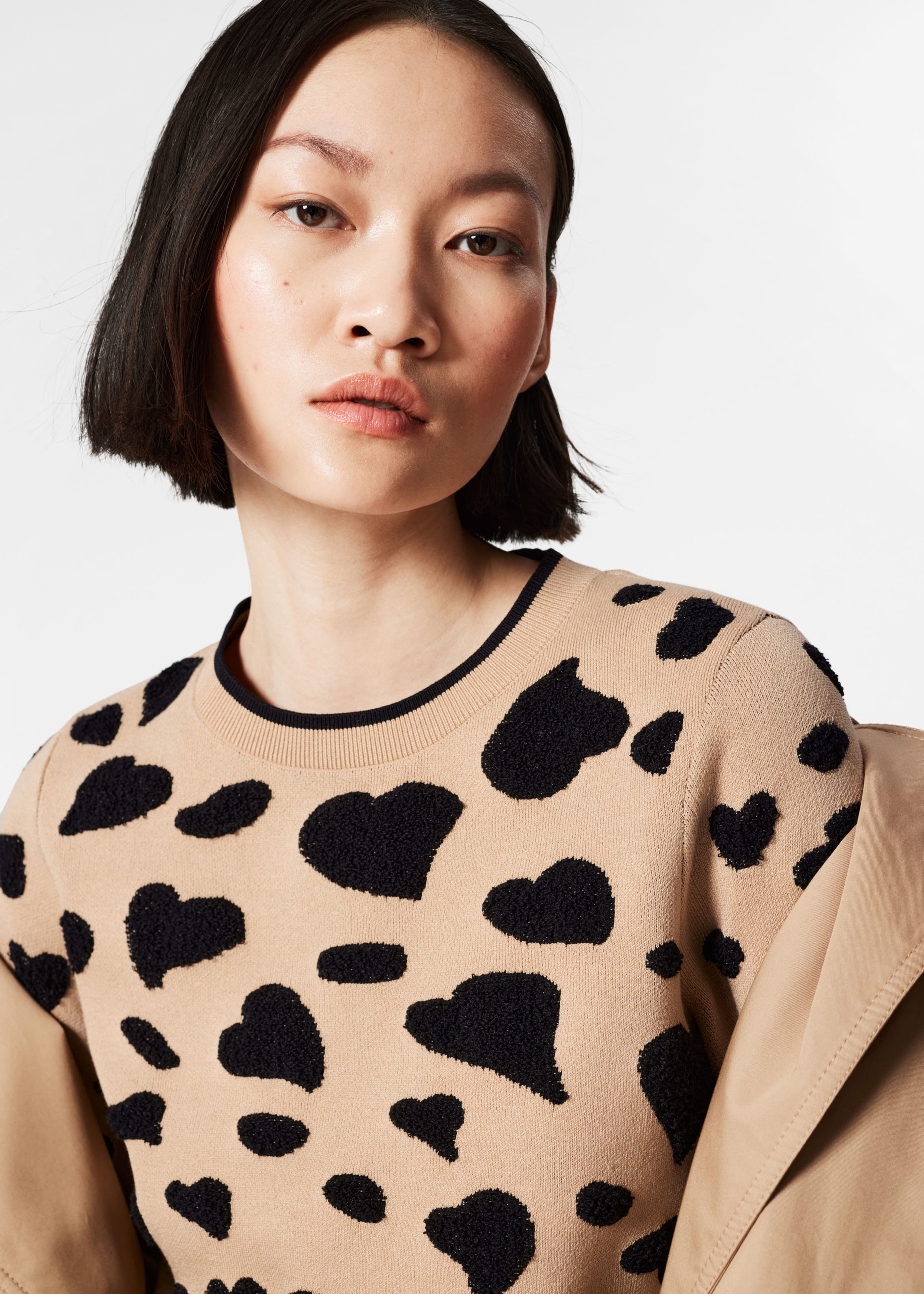 Jacquard Knit Top - Beige / Black - Lookbook
