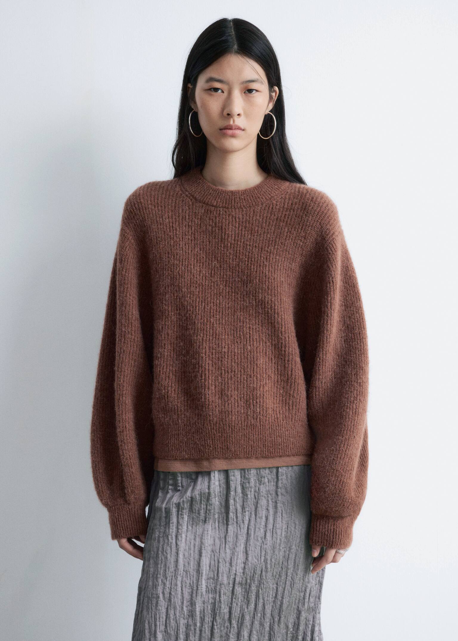 Pullover mit Ballonärmeln aus Alpaka-Mix - Braun/Navyblau/Rot - 5