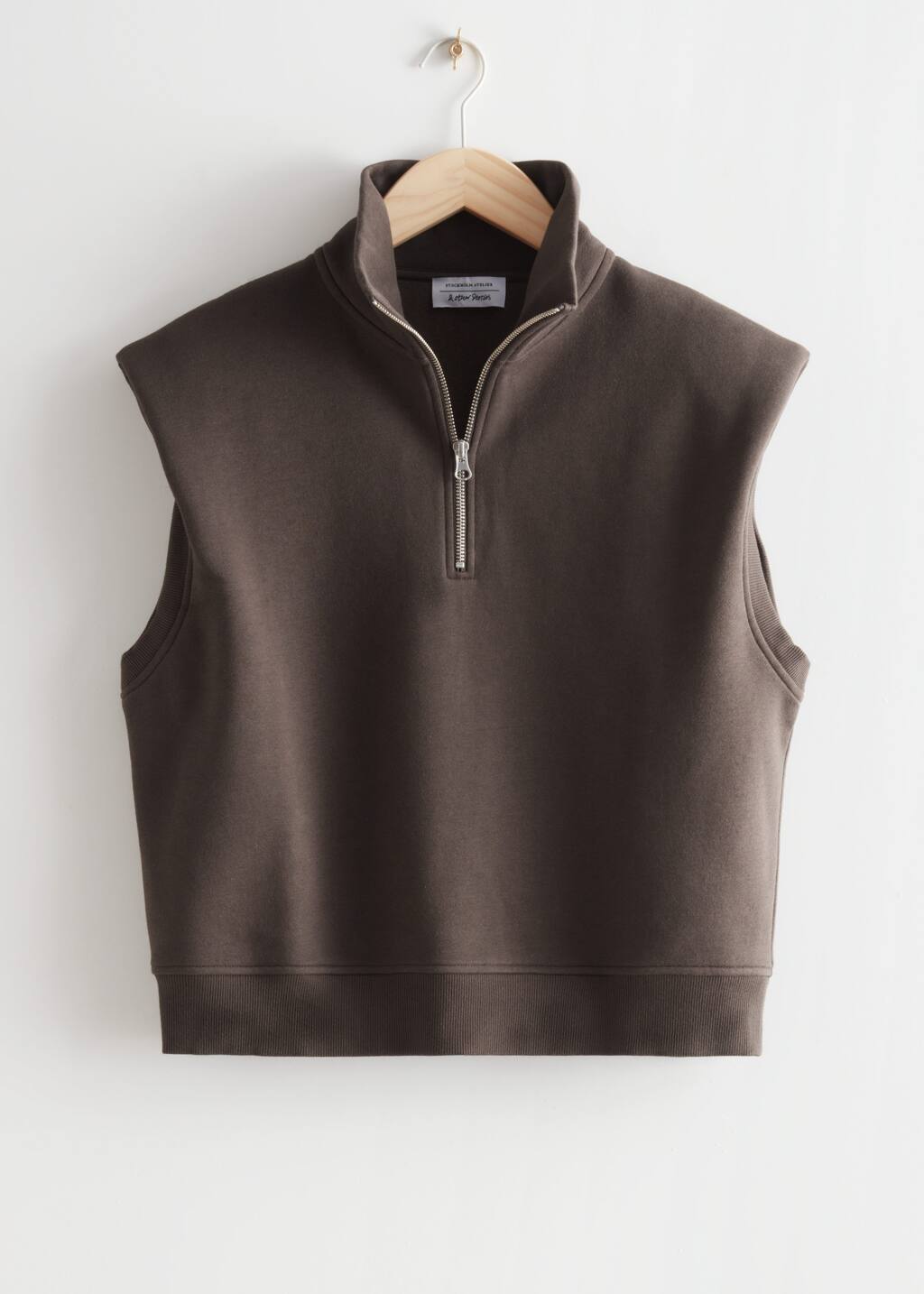 HalfZip Jersey Vest - Brown - Natura morta