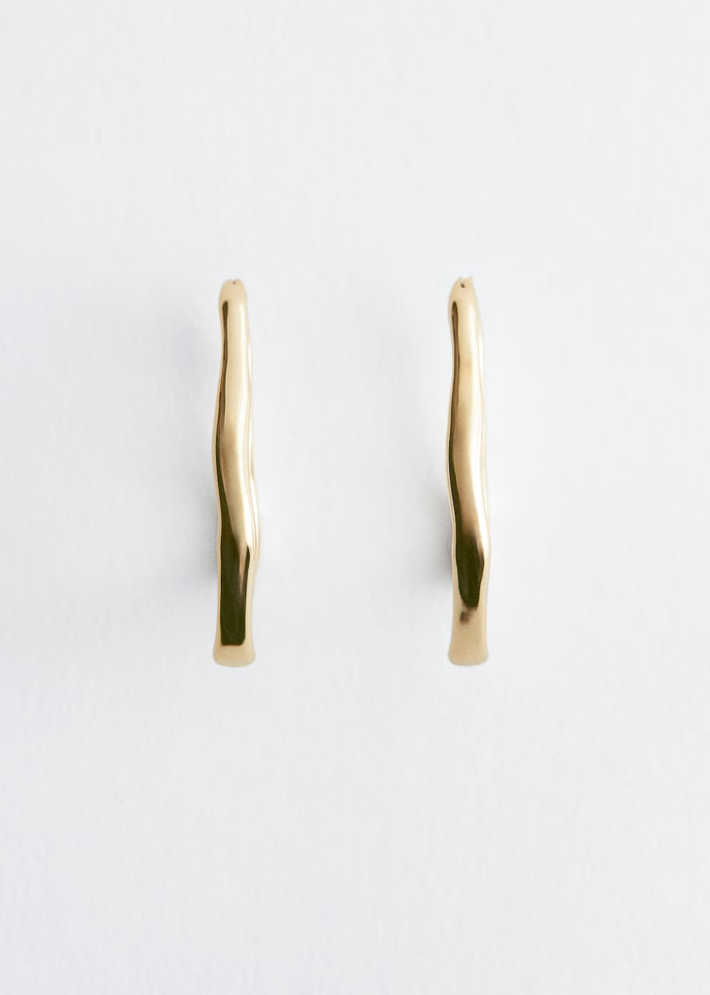 Asymmetric Hoop Earrings - {{variantName}} - Descriptive Detail
