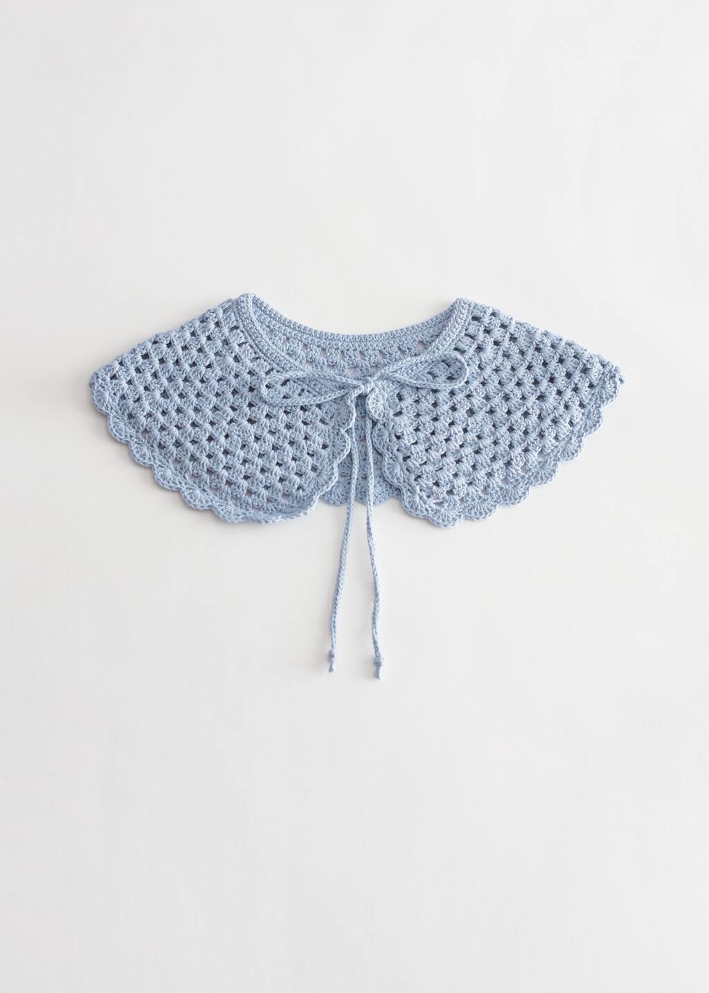 CrochetedCollar - Blue - Bodegón