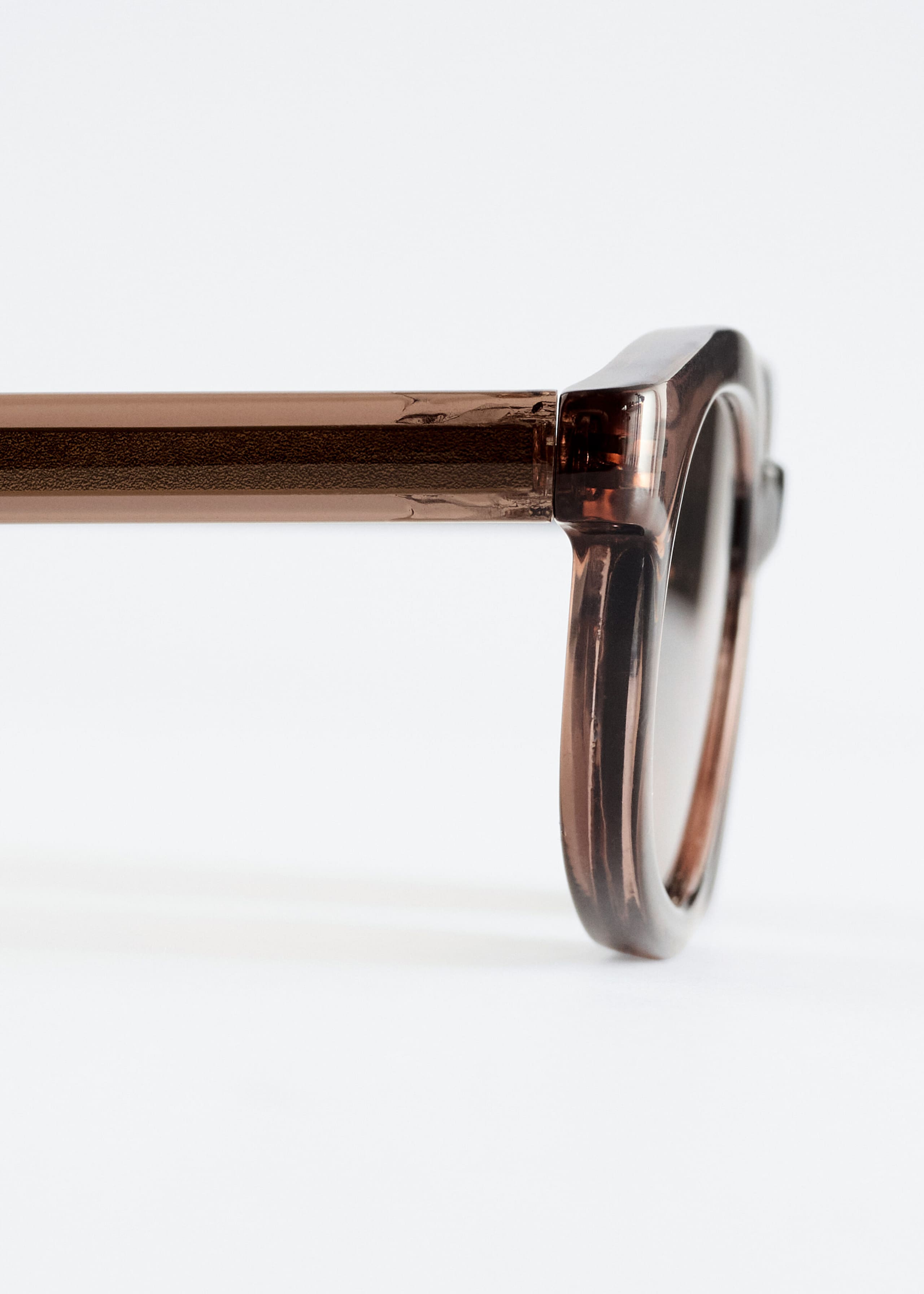 Narrow Rectangle Sunglasses - {{variantName}} - Descriptive Detail