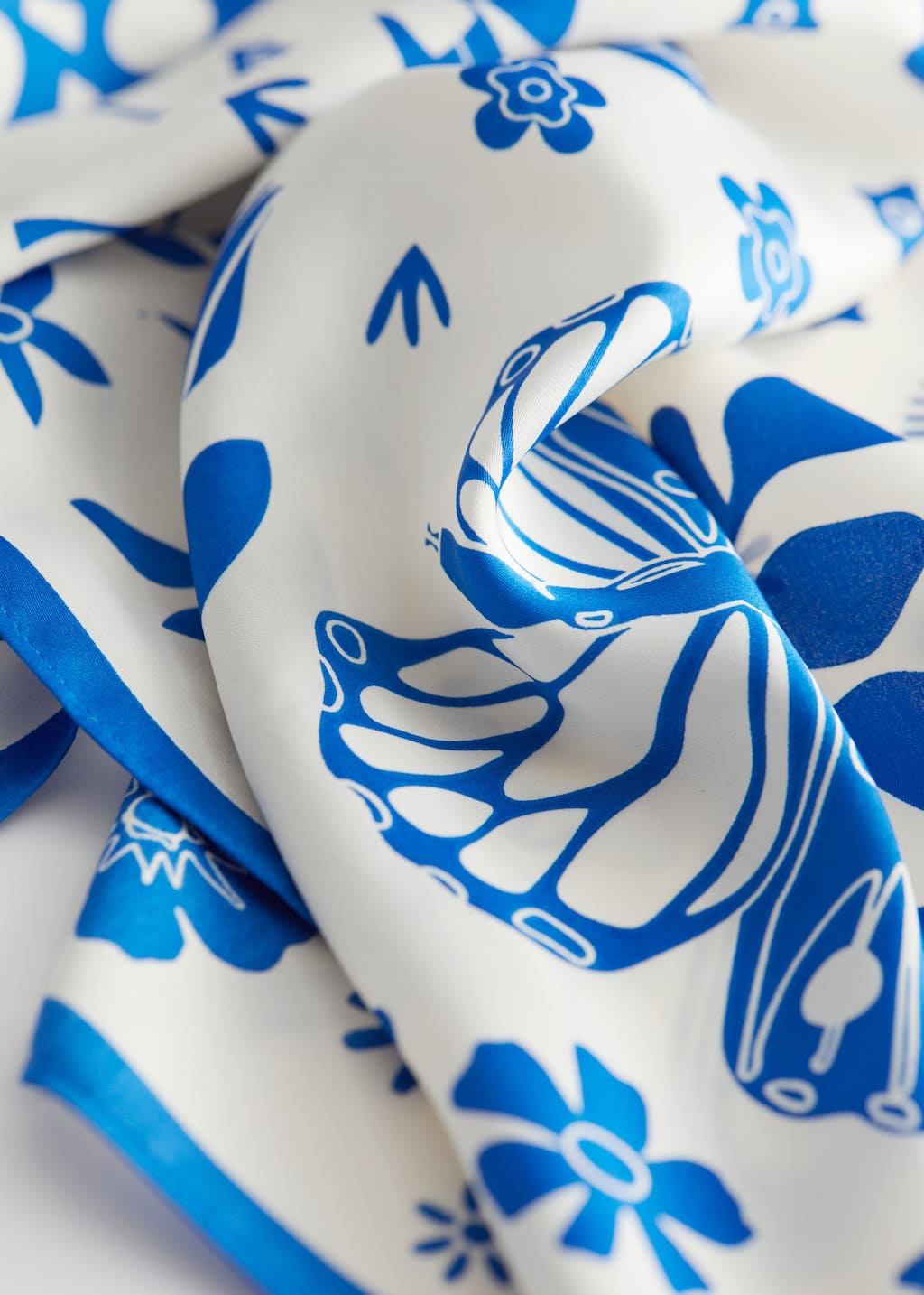 Floral Print Scarf - {{variantName}} - Descrizione dettagliata