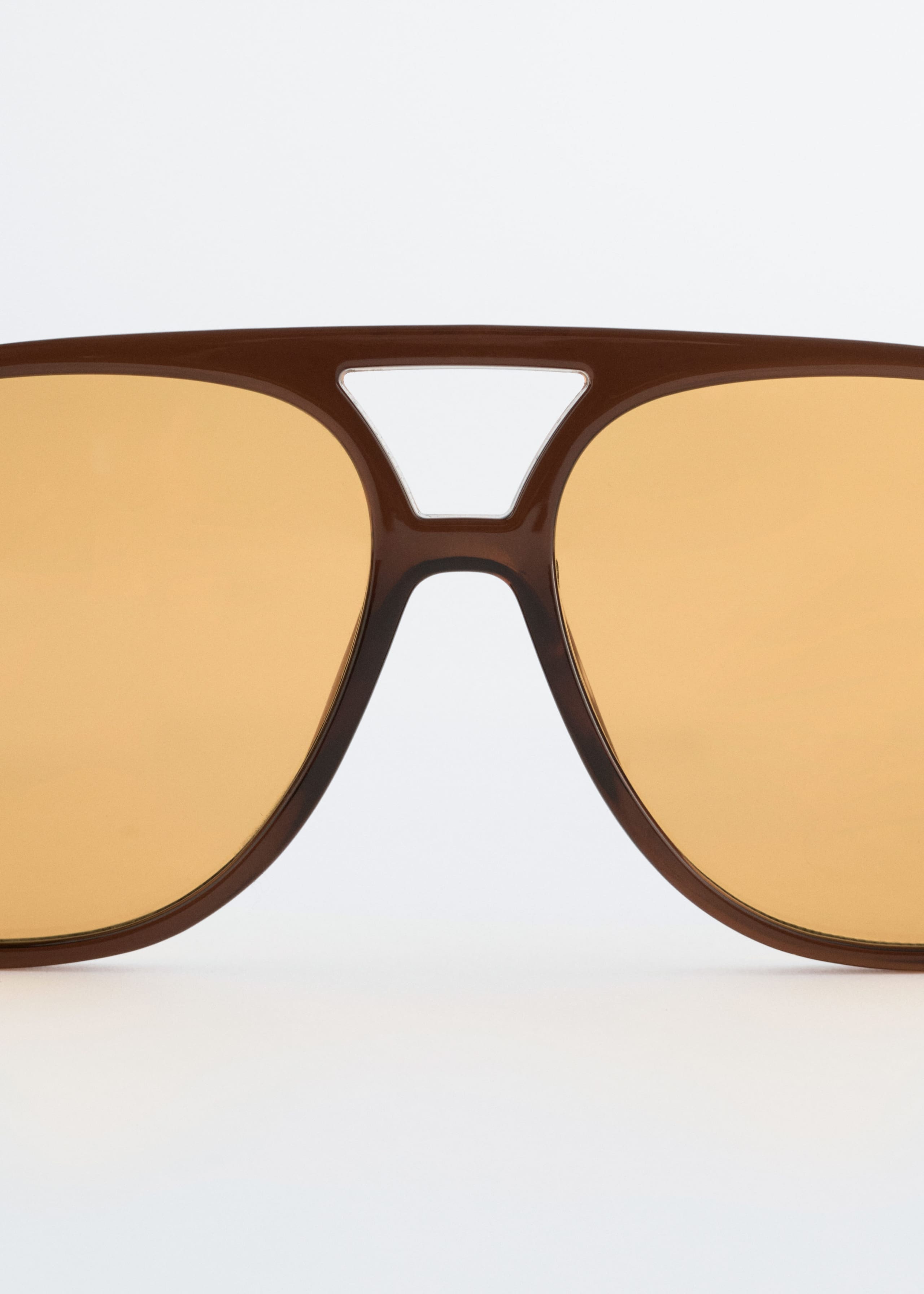 Oversized Aviator Sunglasses - Dark Brown - Still Life