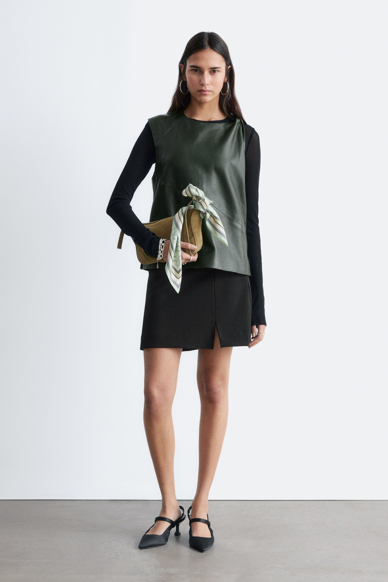 Lederoberteil mit gedrehter Schulter - Dunkelgrün - 9