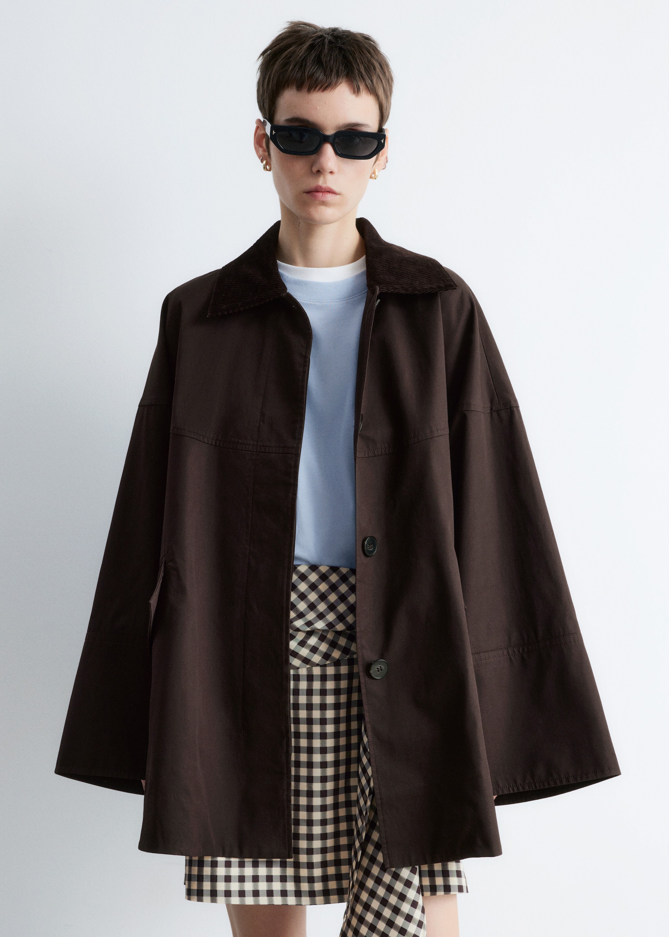 Ver imagen más grande: Chaqueta campestre holgada de silueta acampanada - Marrón oscuro - MUJER | H&M ES 1
