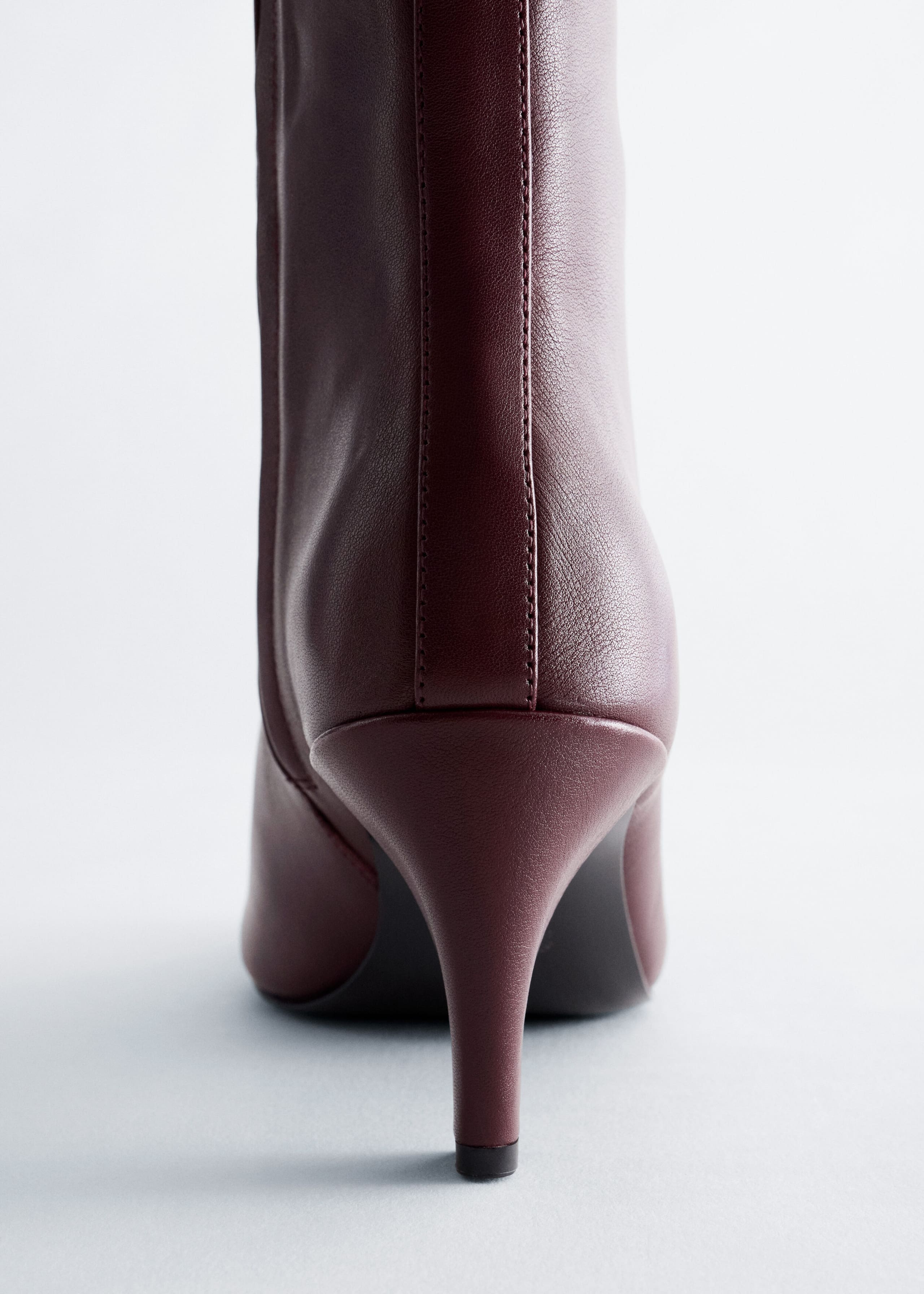 Knee-High Leather Boots - {{variantName}} - Descriptive Detail