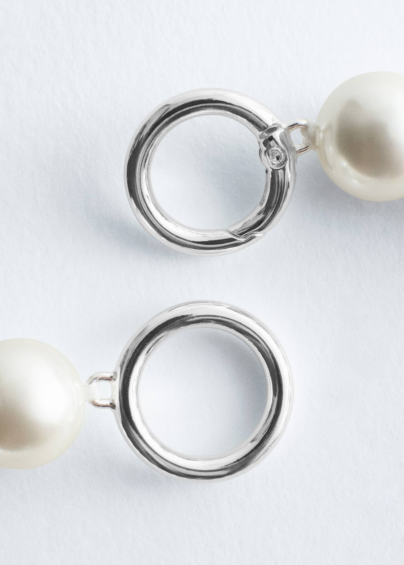 Short Sphere Bead Necklace - Cream - 4