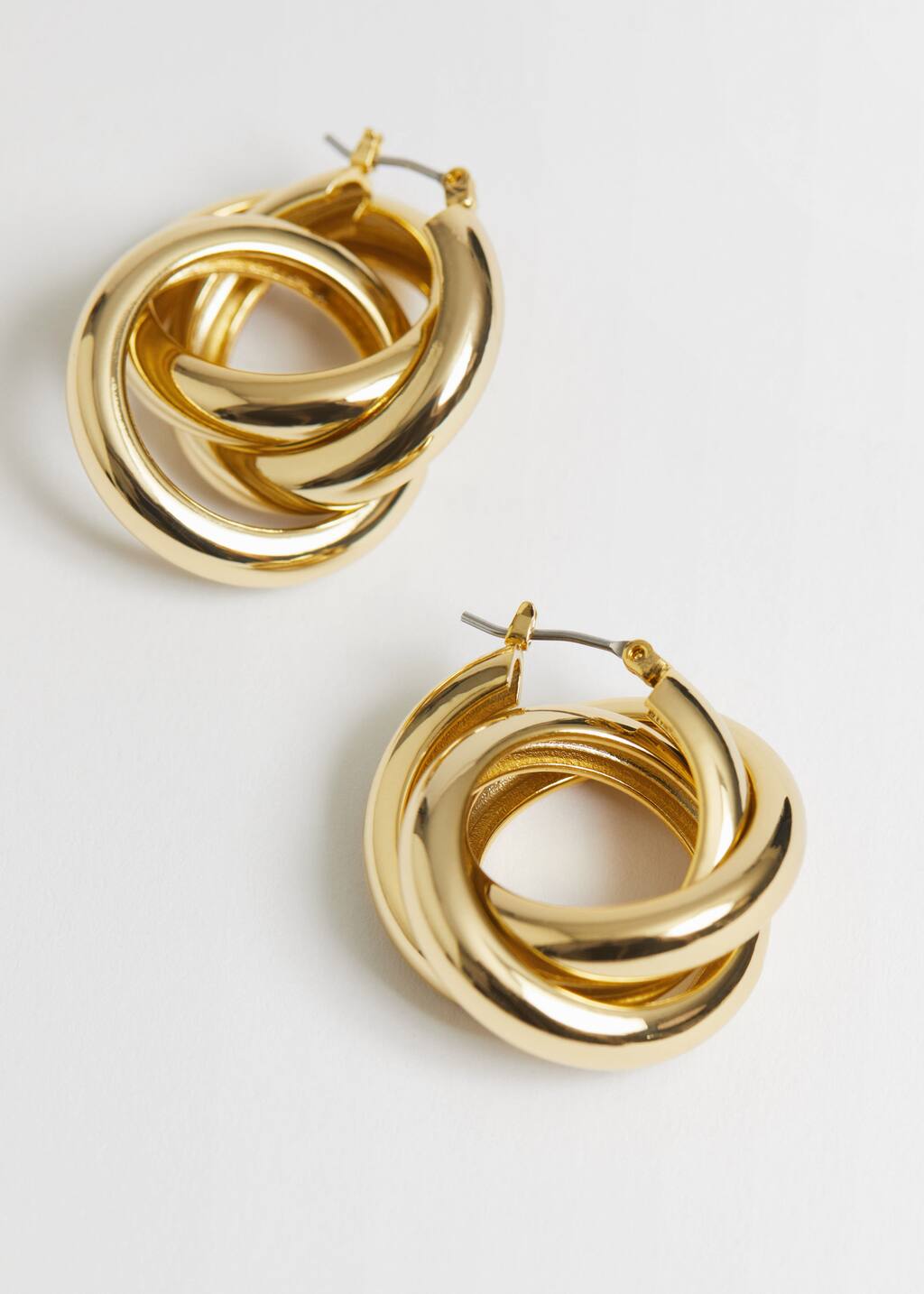 Chunky Loop Triple Hoop Earrings - {{variantName}} - Descriptive Detail