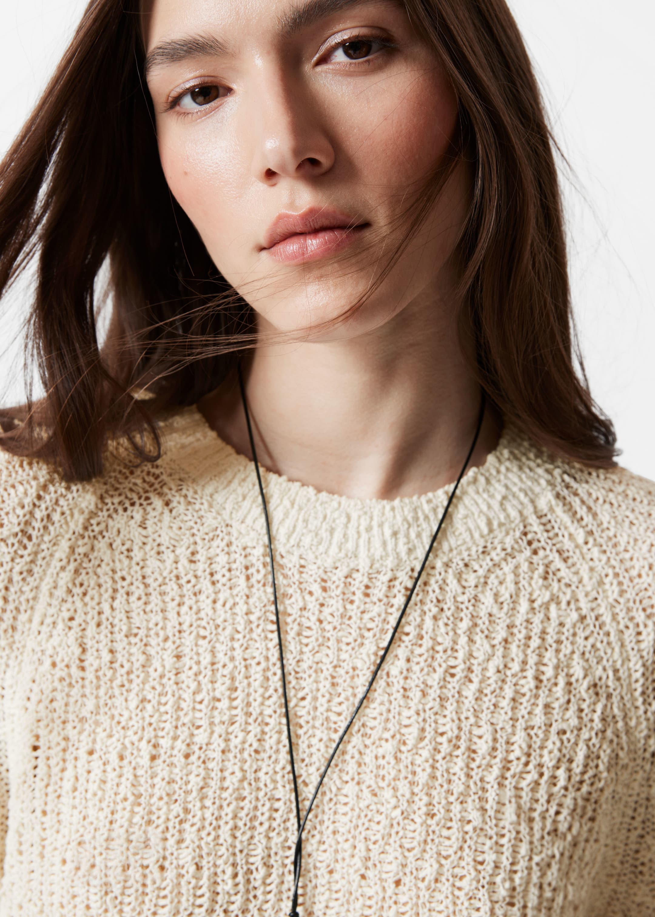 Ver imagem maior: T-shirt de malha de mistura de seda - Creme - SENHORA | H&M PT 2
