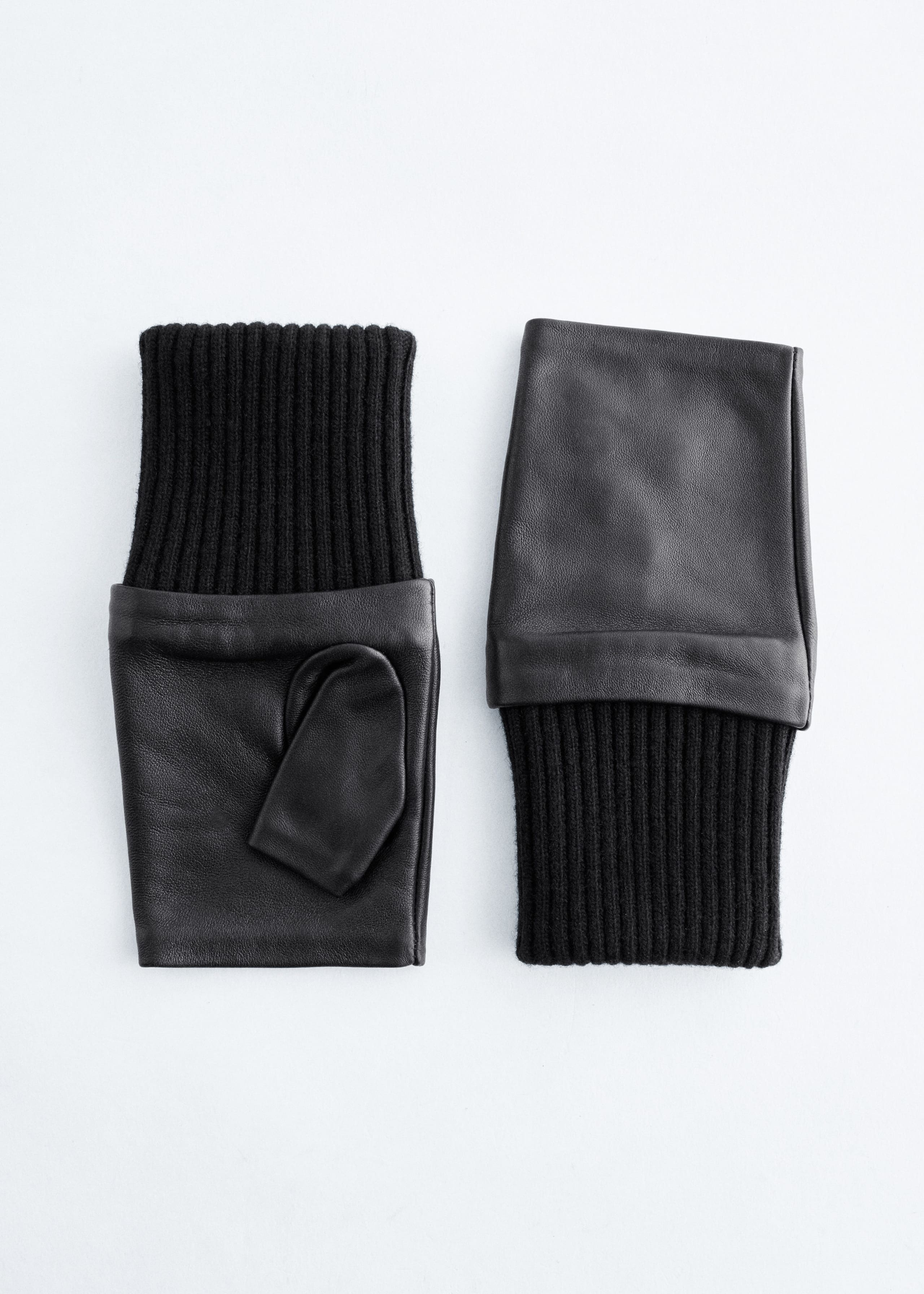 Image of Fingerlose Fäustlinge aus Leder