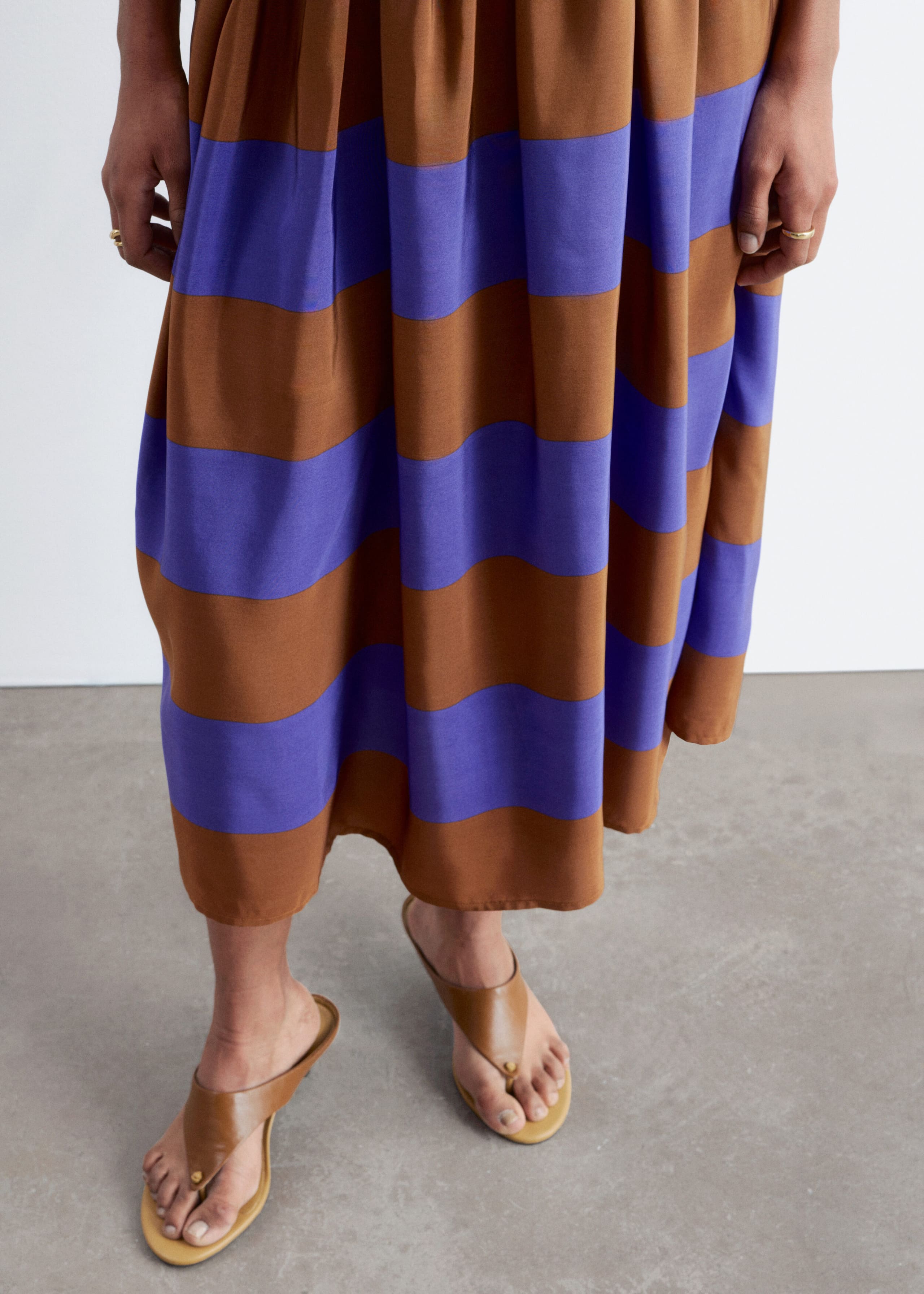 Silk Midi Skirt – Brun/lila – lookbook