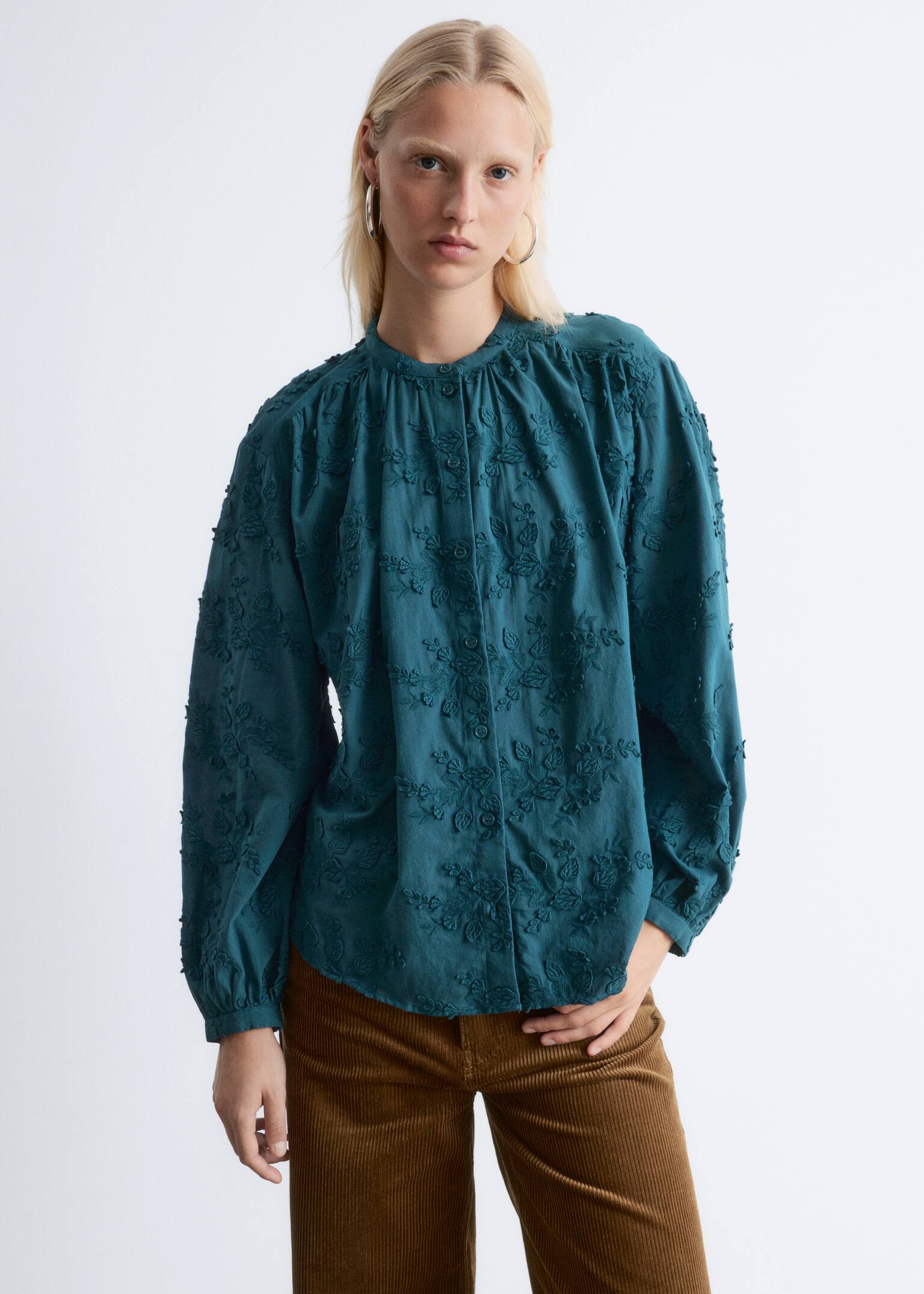 Bluză voluminoasă cu aplicații florale - Petrol/Broderie roz prăfuită/Roșu închis/Alb/Black/Purple/Navy - 6