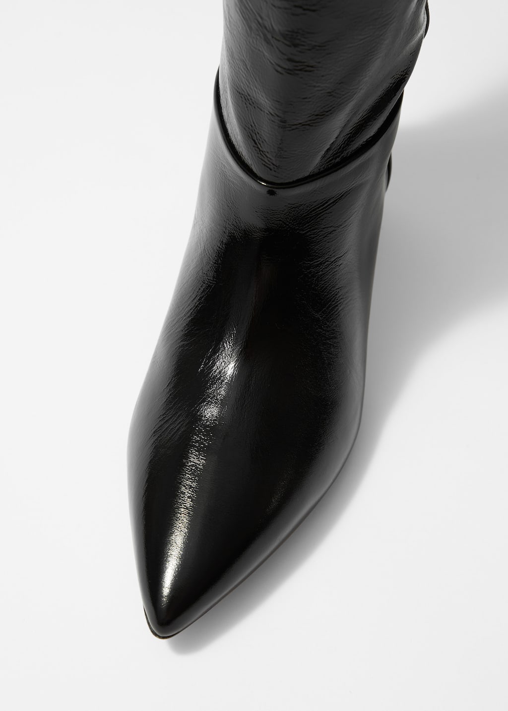 Image of Stivali al ginocchio con design a punta