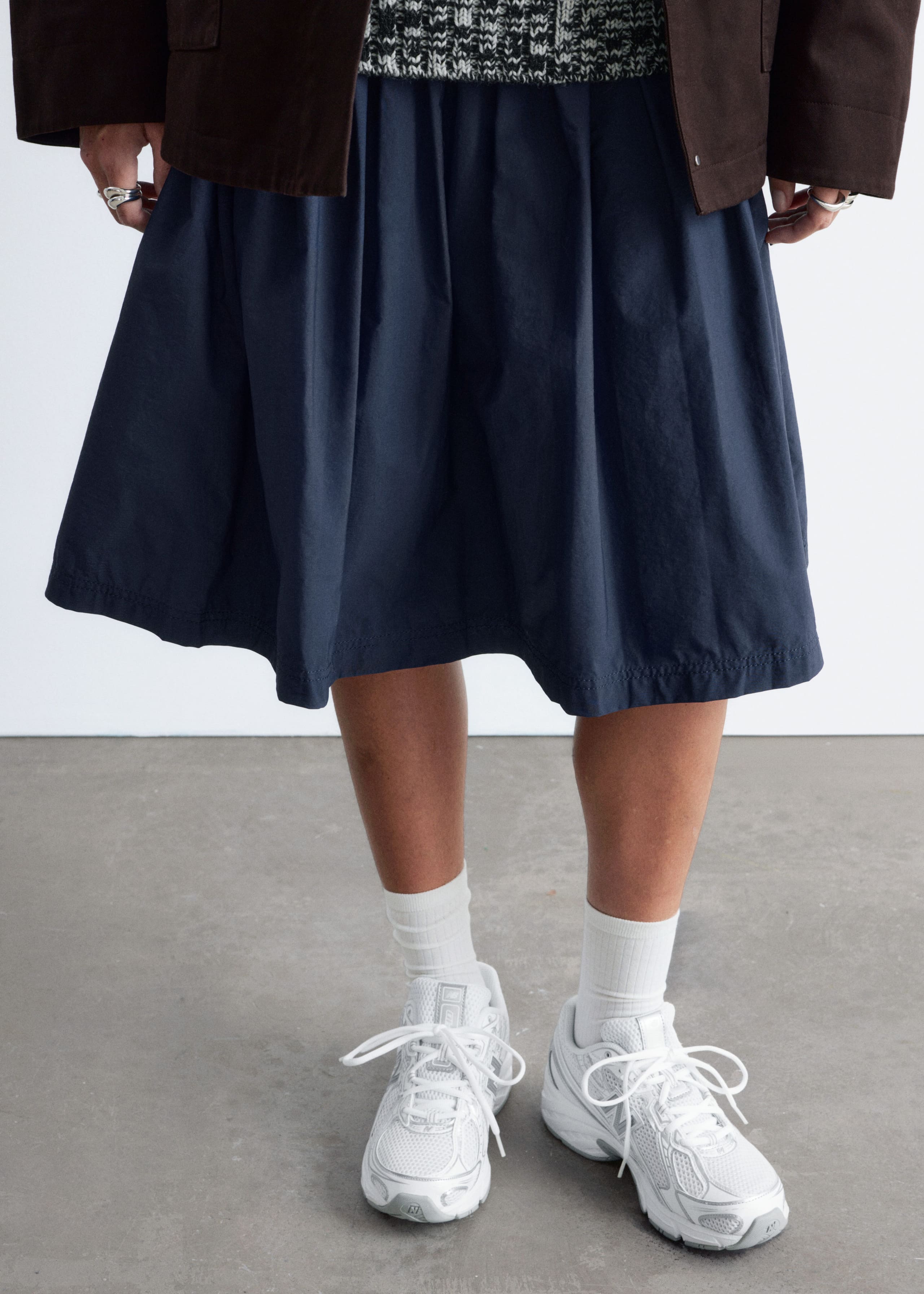 Image of New Balance 740 Sneaker