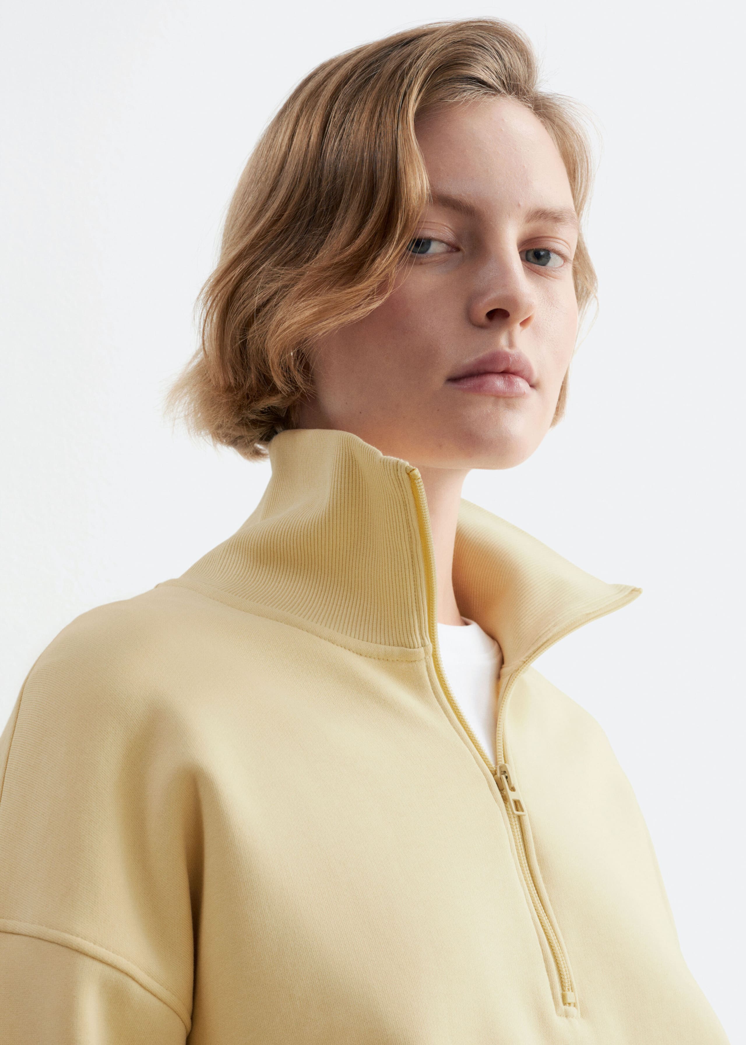 Half-Zip Cotton Sweatshirt - Cream - Lookbook