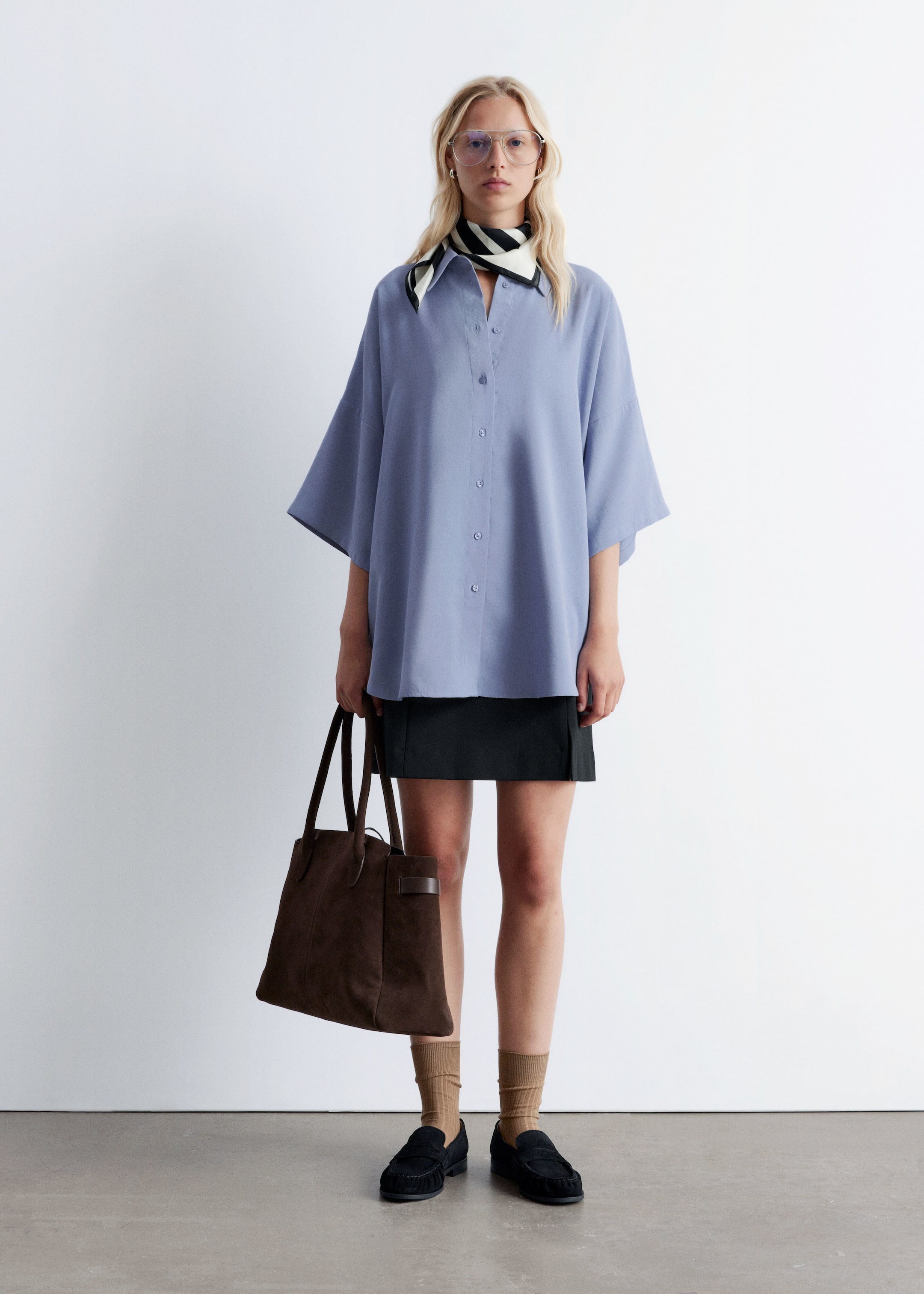 View larger image: Oversized Quarter-Sleeve Shirt - Dusty Blue - Ladies | H&M GB 3