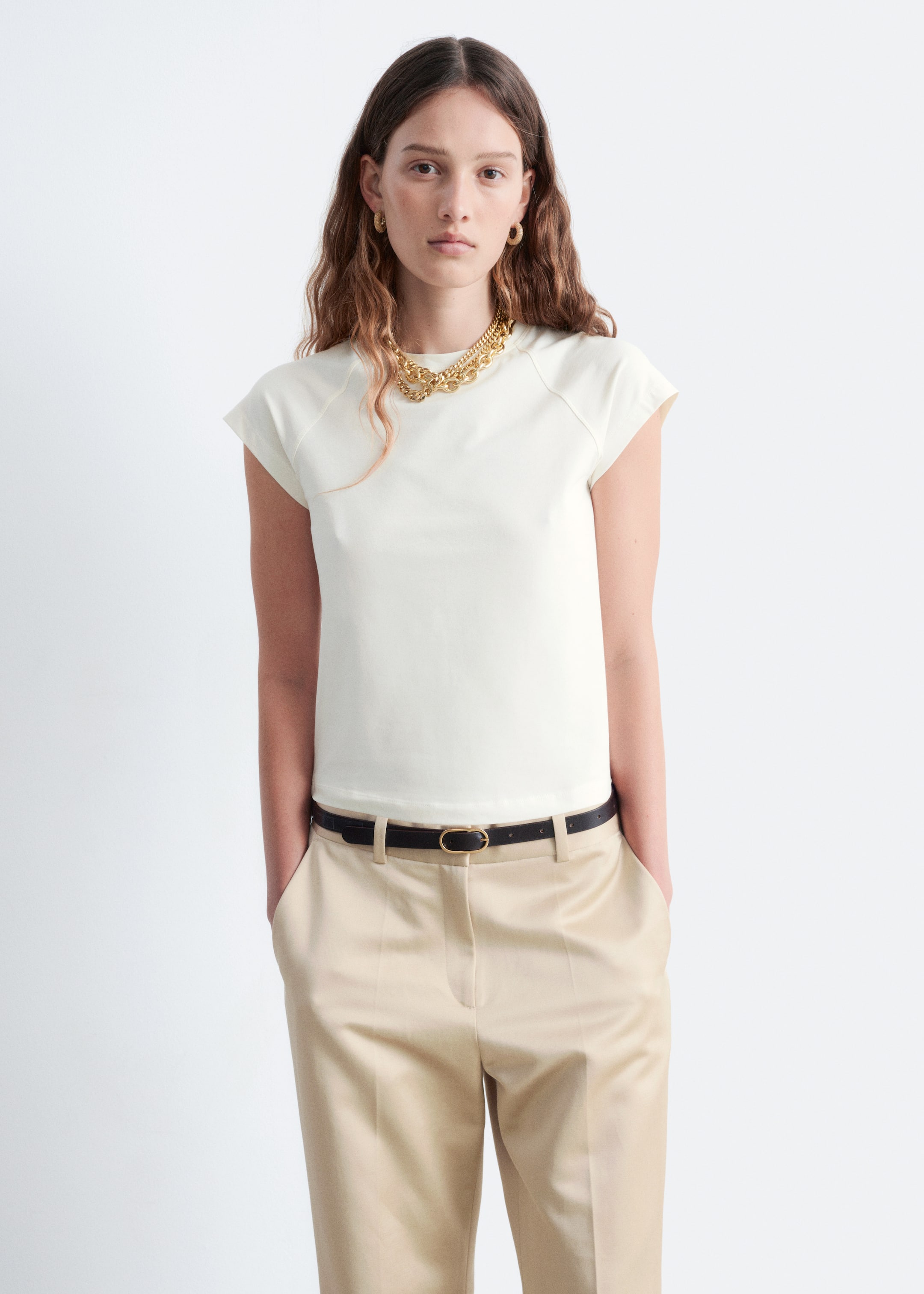 Größeres Bild ansehen: Eng anliegendes T-Shirt mit Raglanärmeln - Weiß - Ladies | H&M DE 1