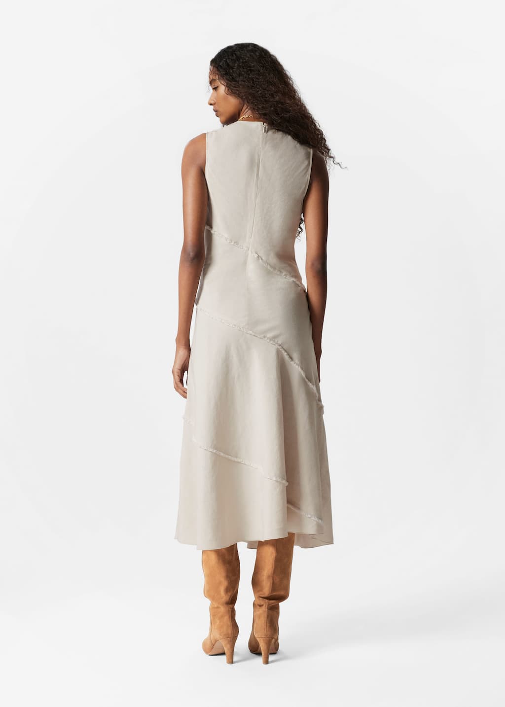 Robe midi trapèze sans manches - Beige - Lookbook