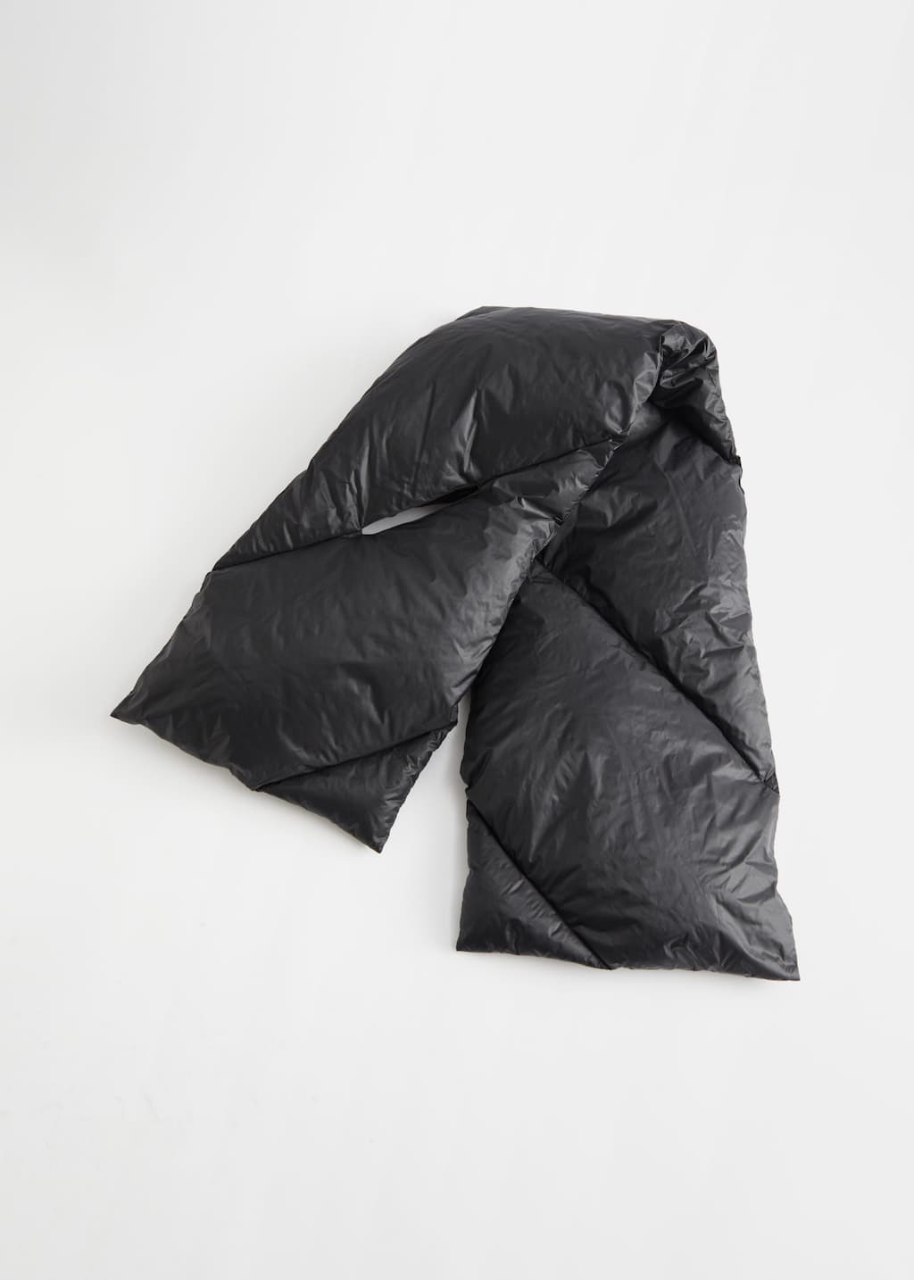 Down Padded Scarf - Black - Bodegón