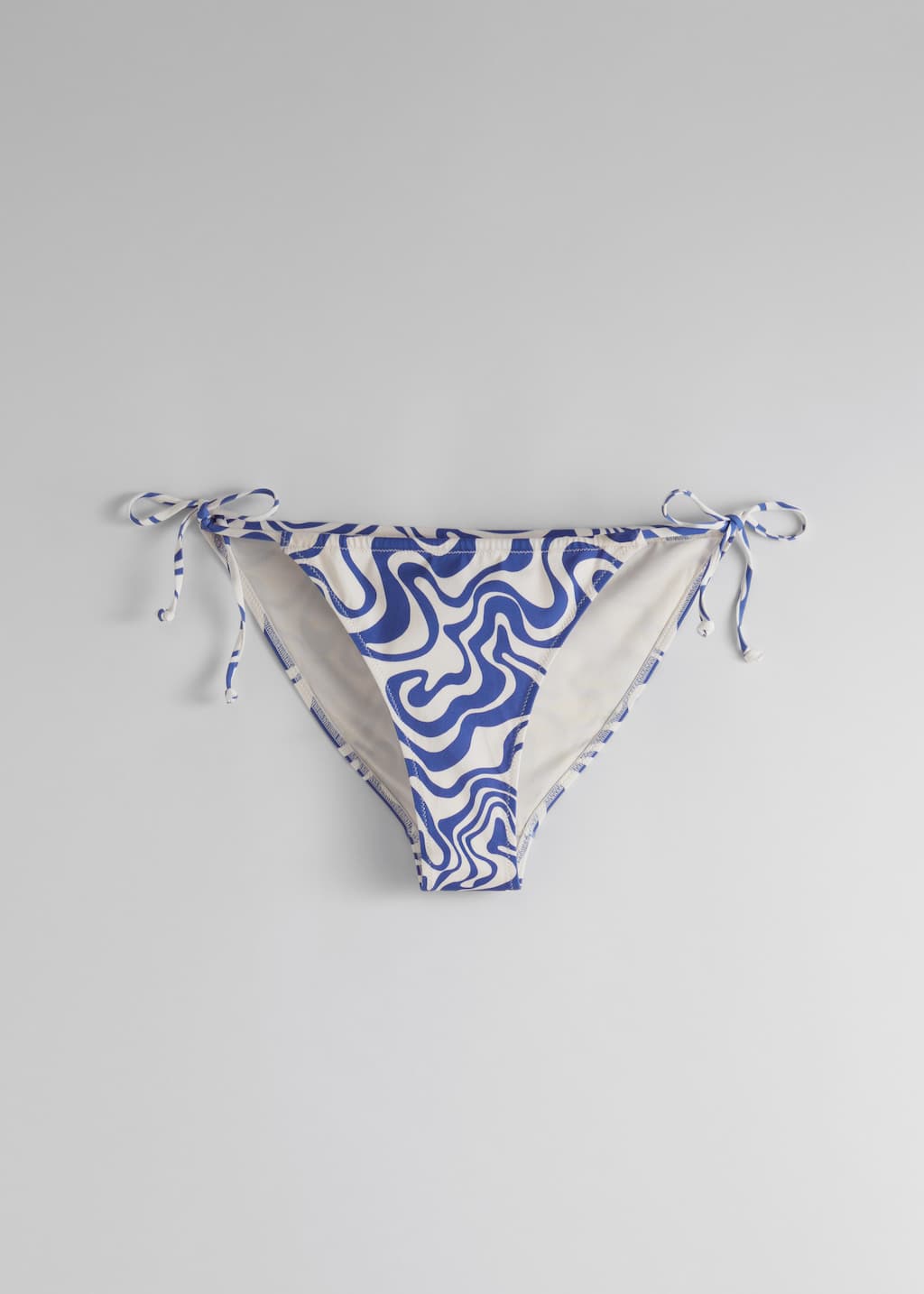 Bow-Detailed Bikini Briefs - Brown Print - Still Life