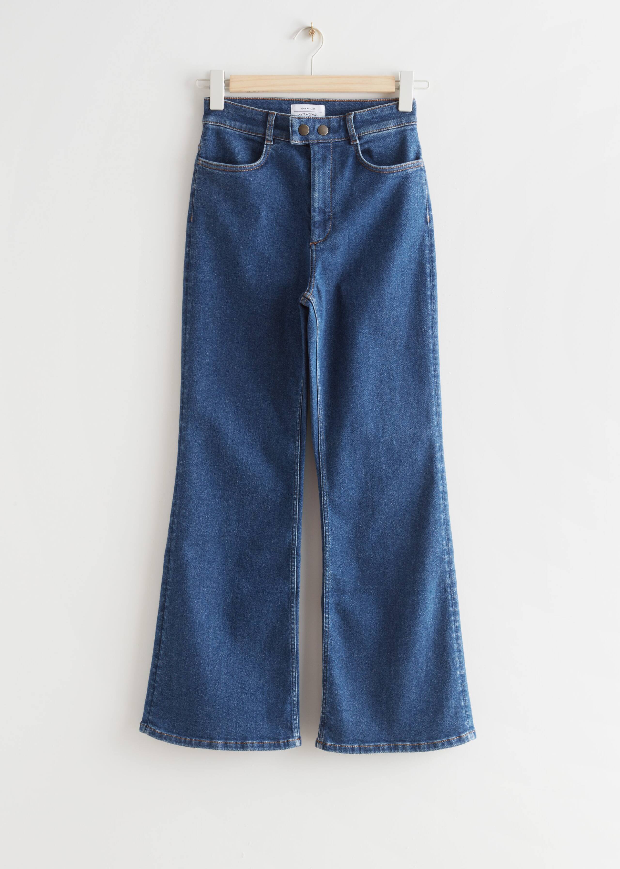 Flared High Waist Jeans - Black - Still Life