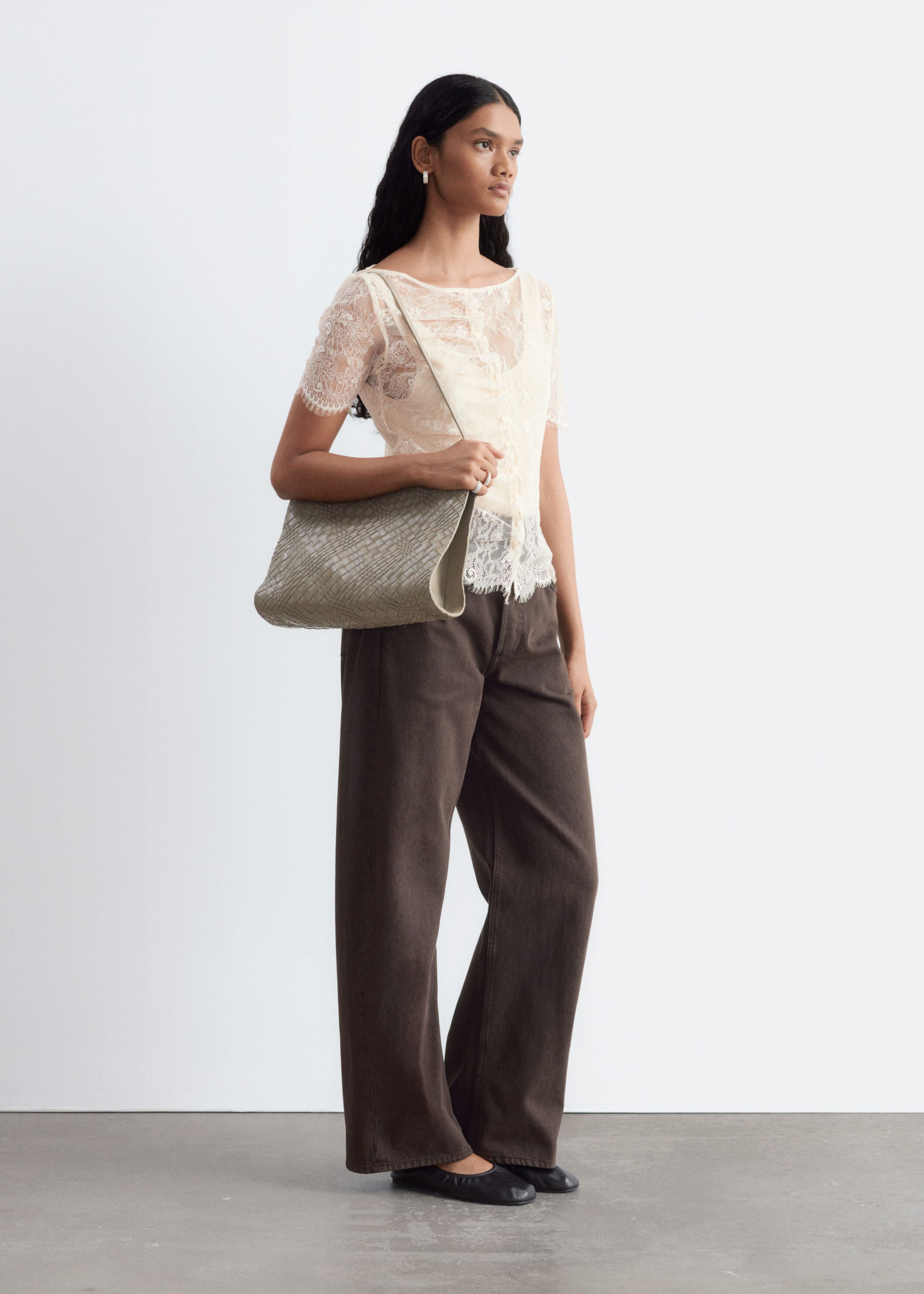 Skórzana pleciona torba crossbody – Mole – Martwa natura