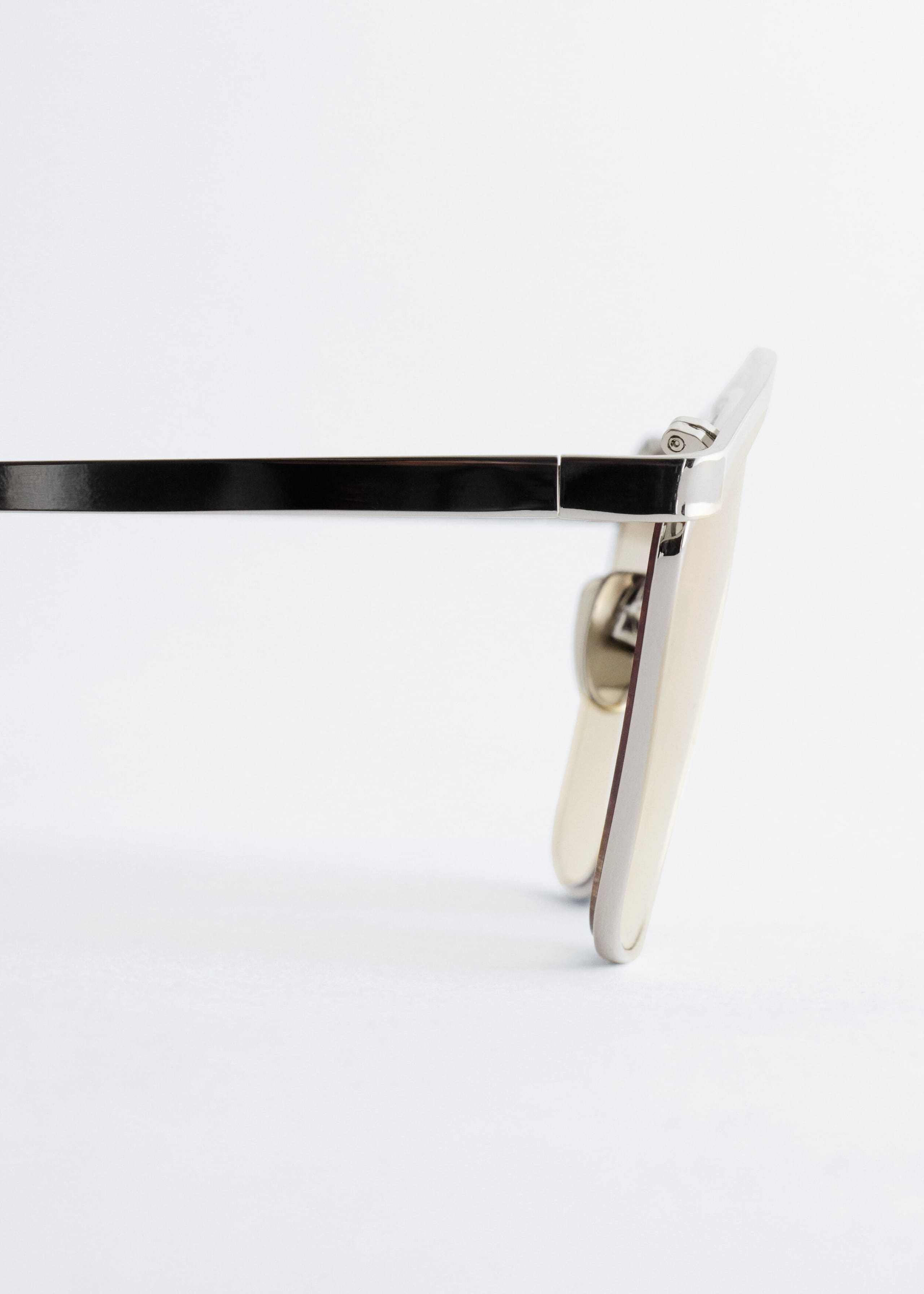 Square-Frame Sunglasses - {{variantName}} - Descriptive Detail