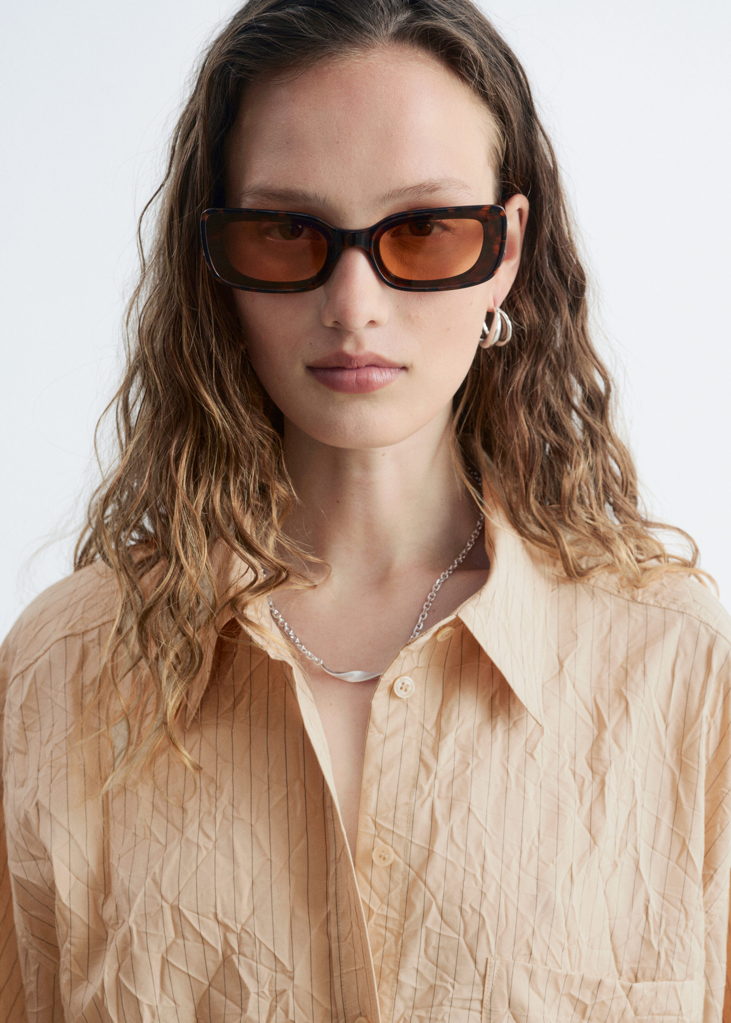 Crinkled Oversized Shirt - Beige - Shirts - & Other Stories US