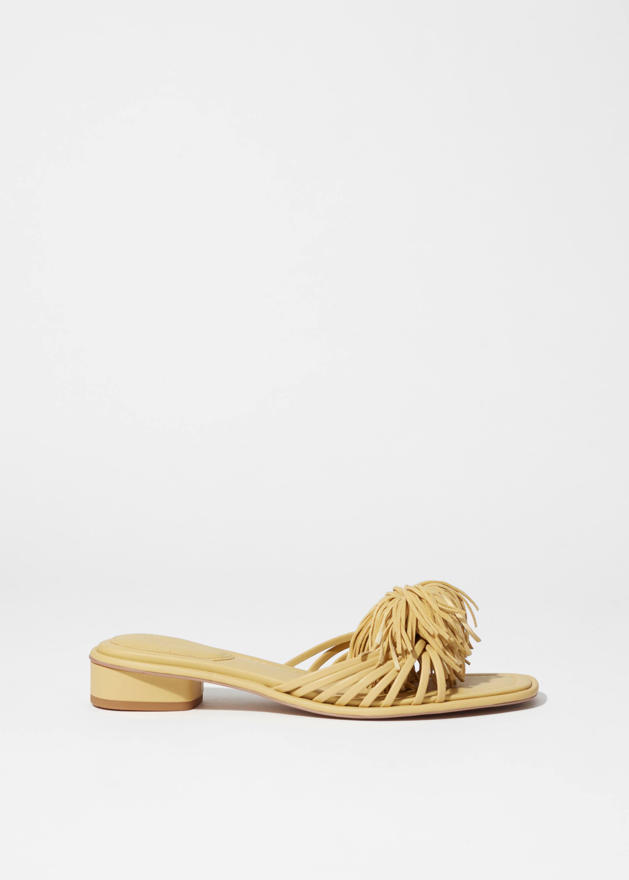 Zobrazit větší obrázek: Kožené pantofle s třásněmi - Light yellow - ŽENY | H&M CZ 2