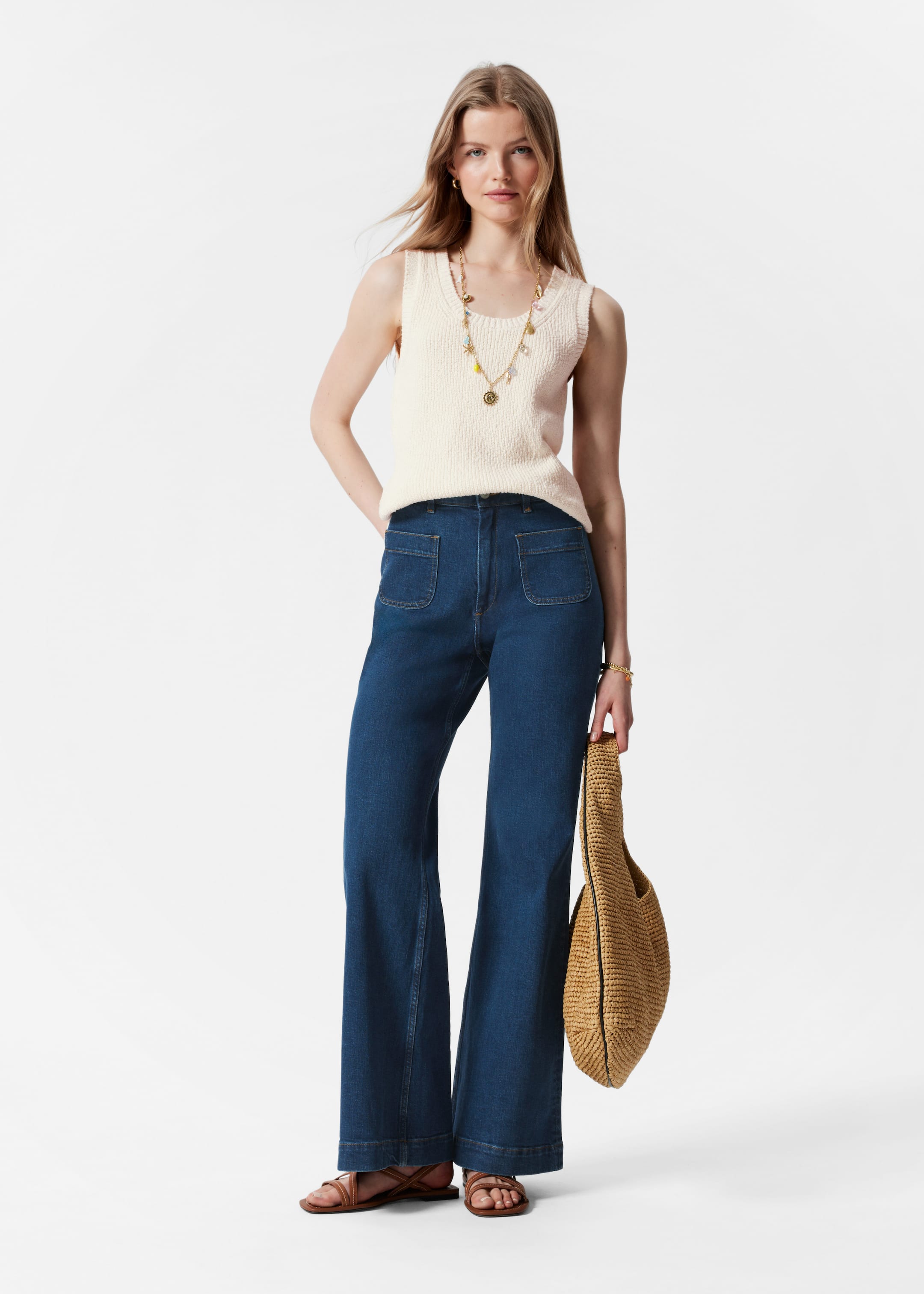 Visa större bild: Utsvängda jeans - New blue - DAM | H&M SE 1
