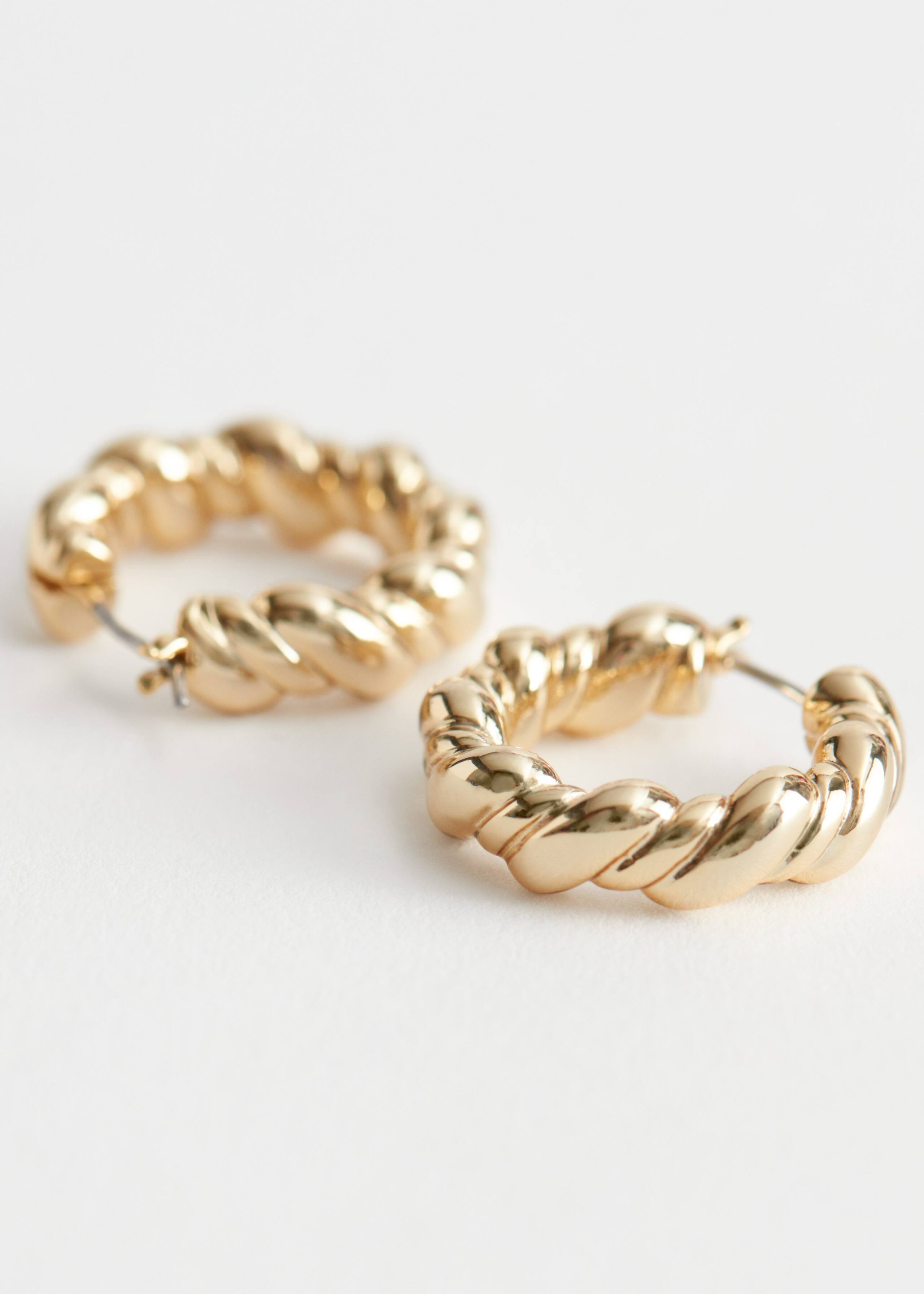 ChunkyTwistedHoopEarrings - {{variantName}} - Descrizione dettagliata