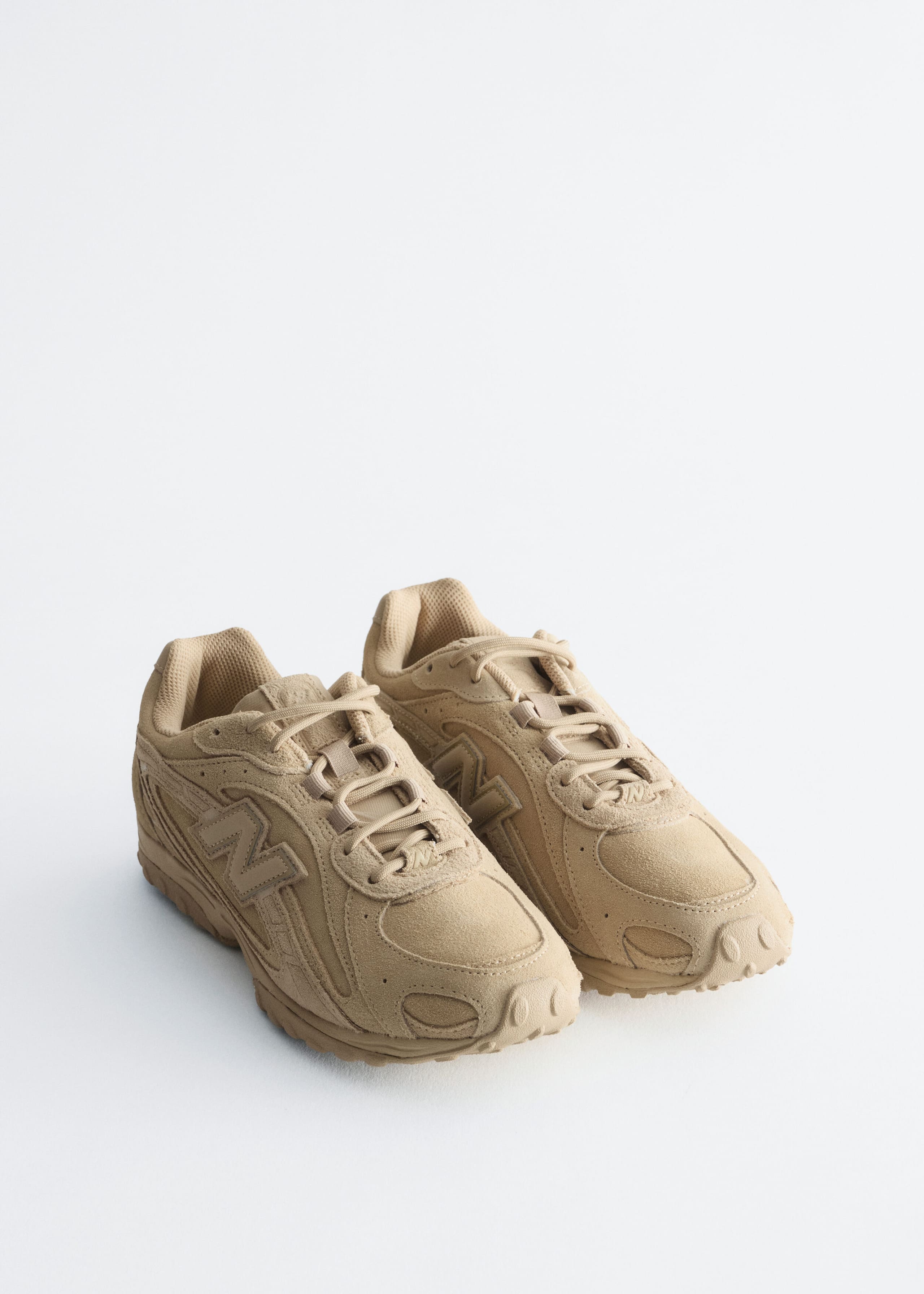 New Balance 204L Sneakers Beige