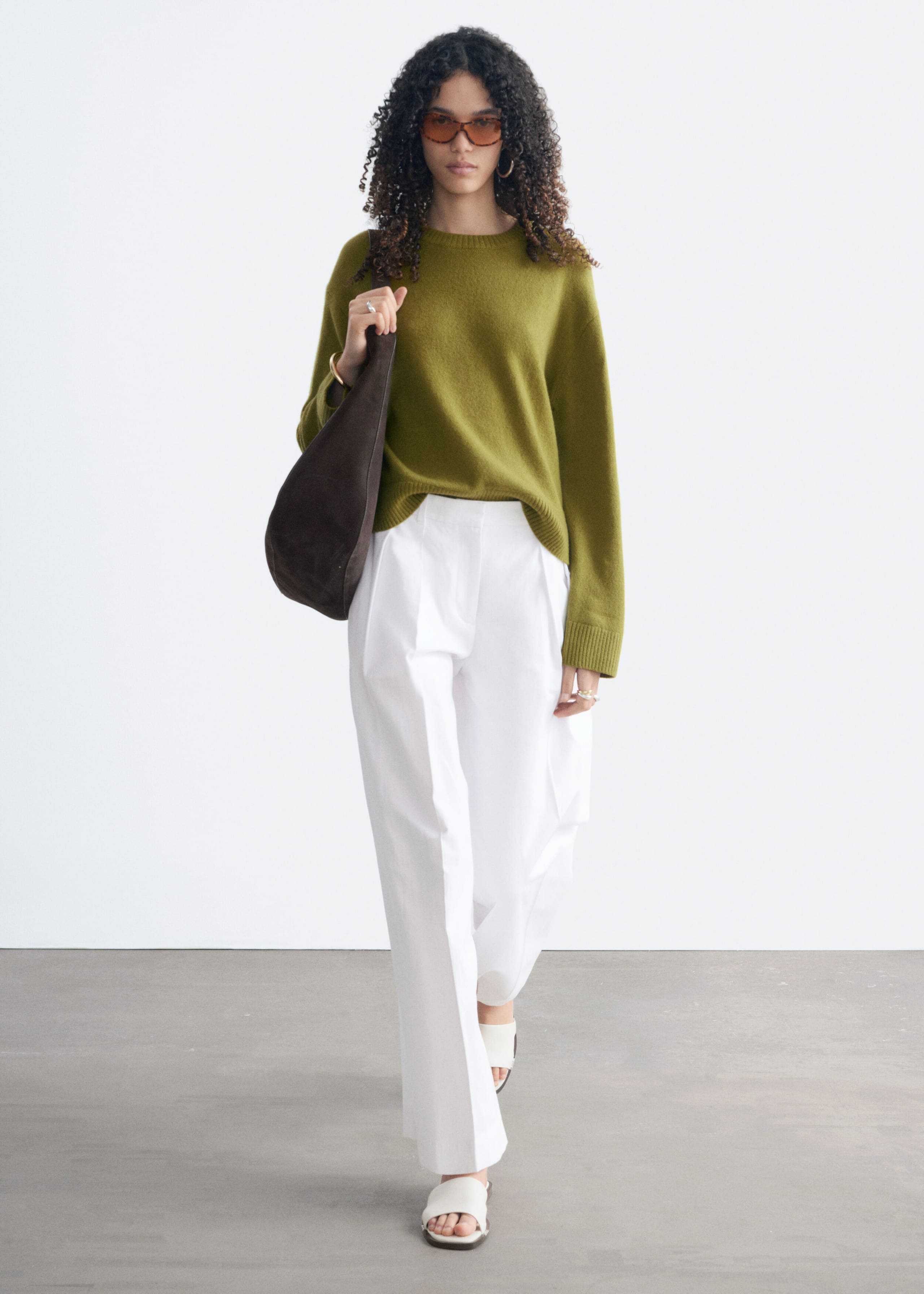Boxy Knit Jumper - Dark Brown - Lookbook