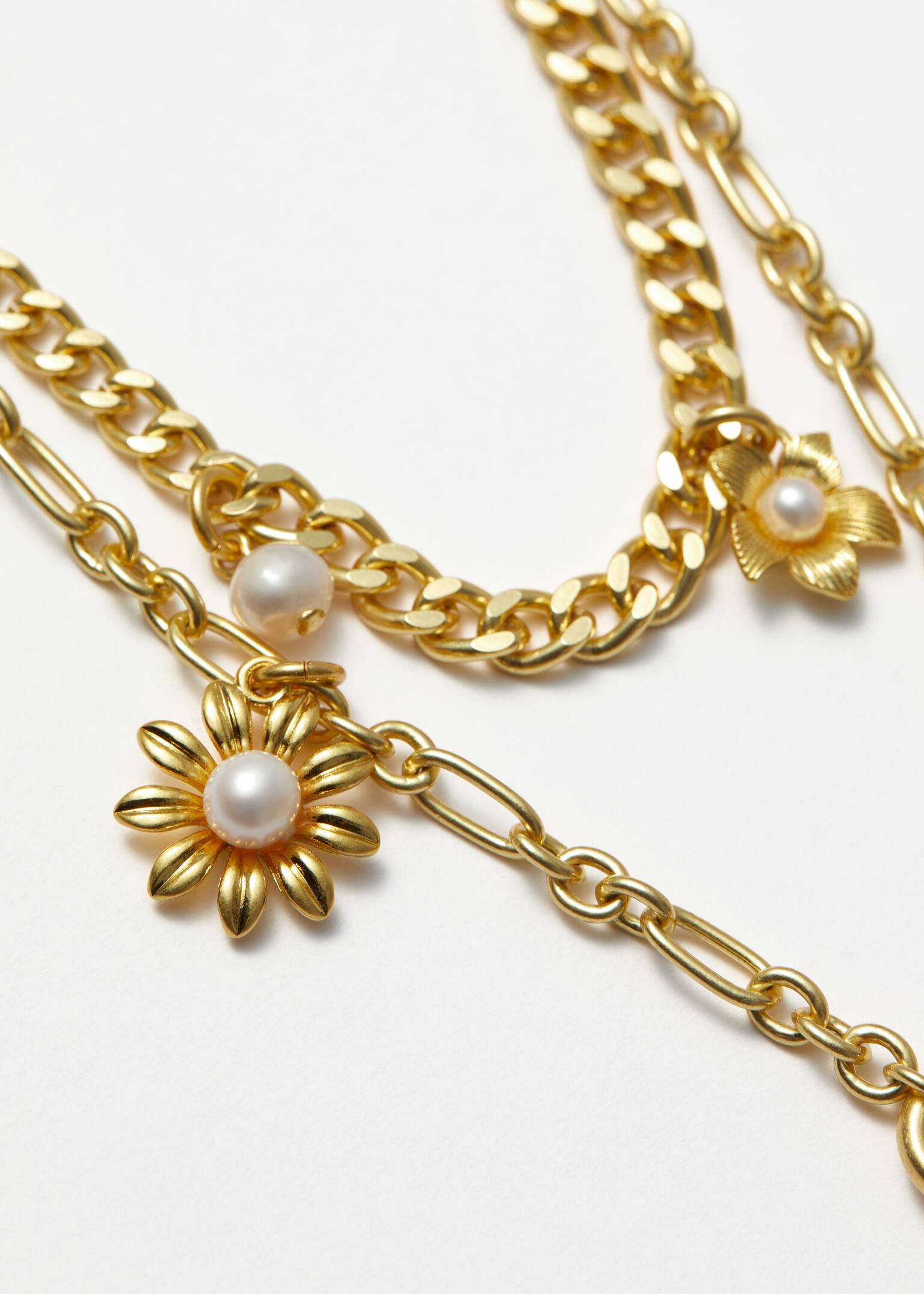 שרשרת שכבות עם קישוטים - Gold - 3