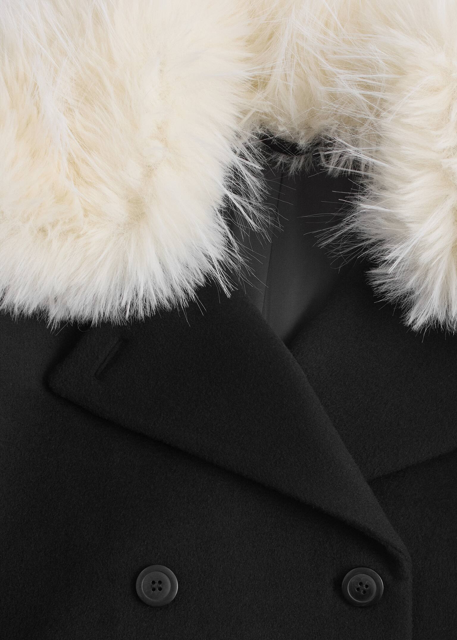 Short Fur-Collar Wool Coat - Black - 2
