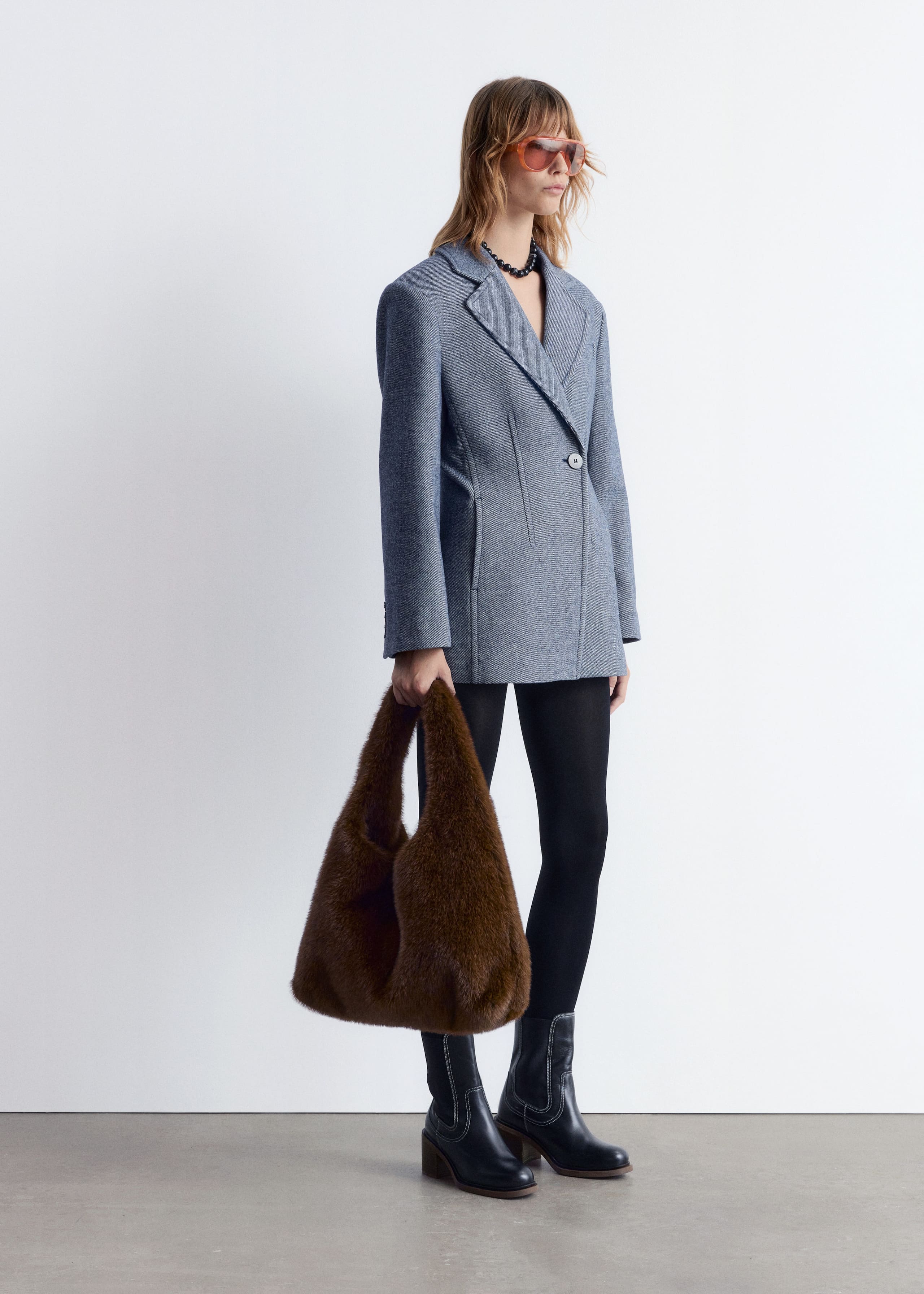 Image of Figurbetonter Blazer mit Schulterpolstern