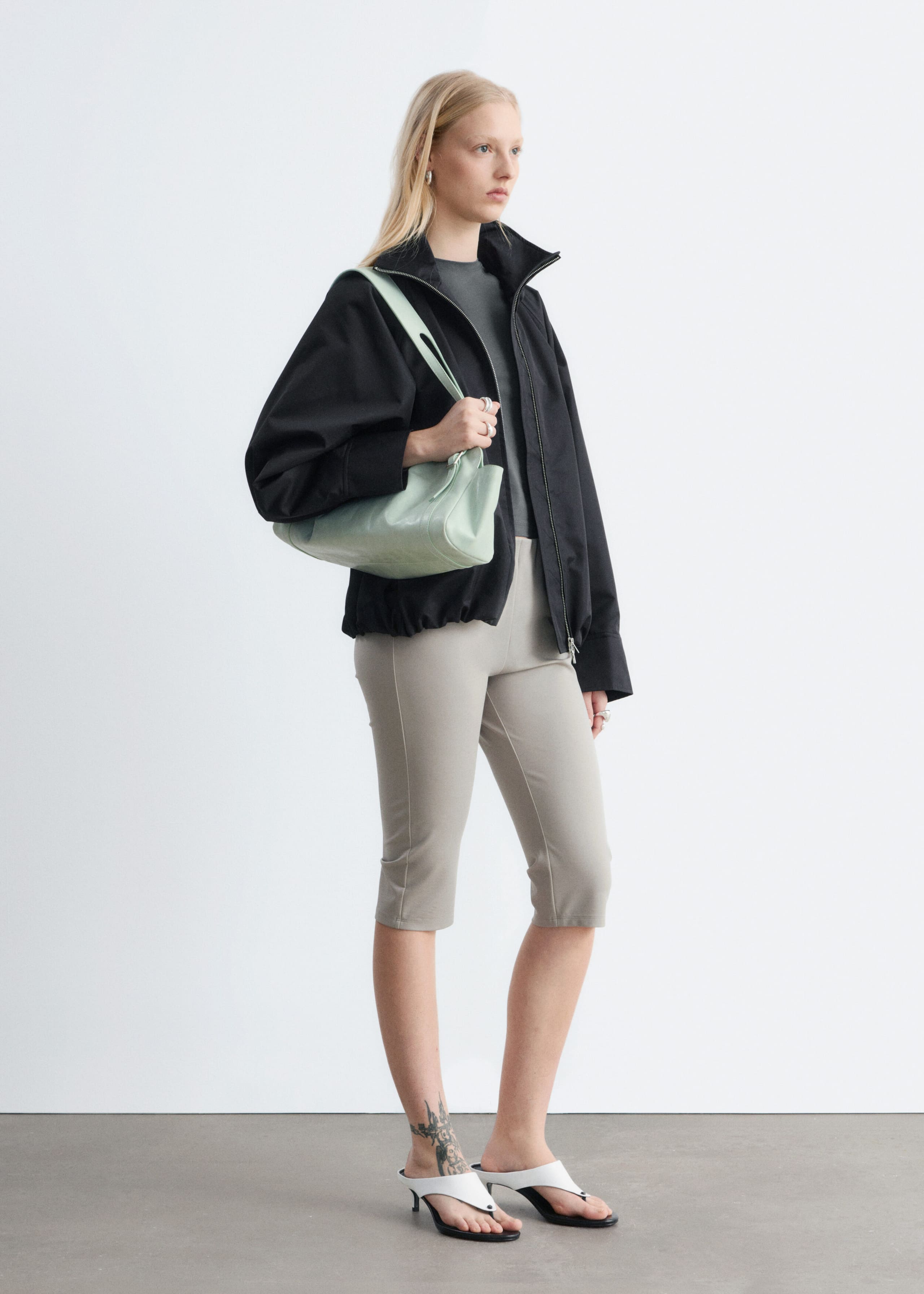 Image of Zapinana na zamek kurtka z diagonalu