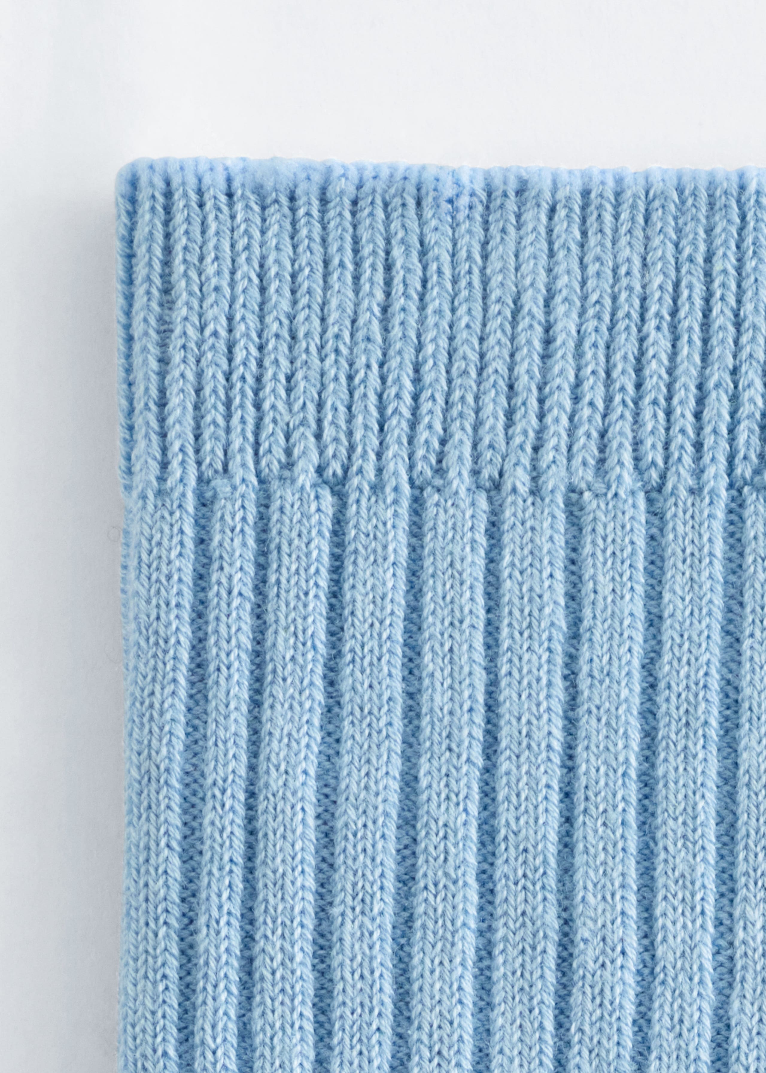 Image of Skarpetki z prążkowanej dzianiny