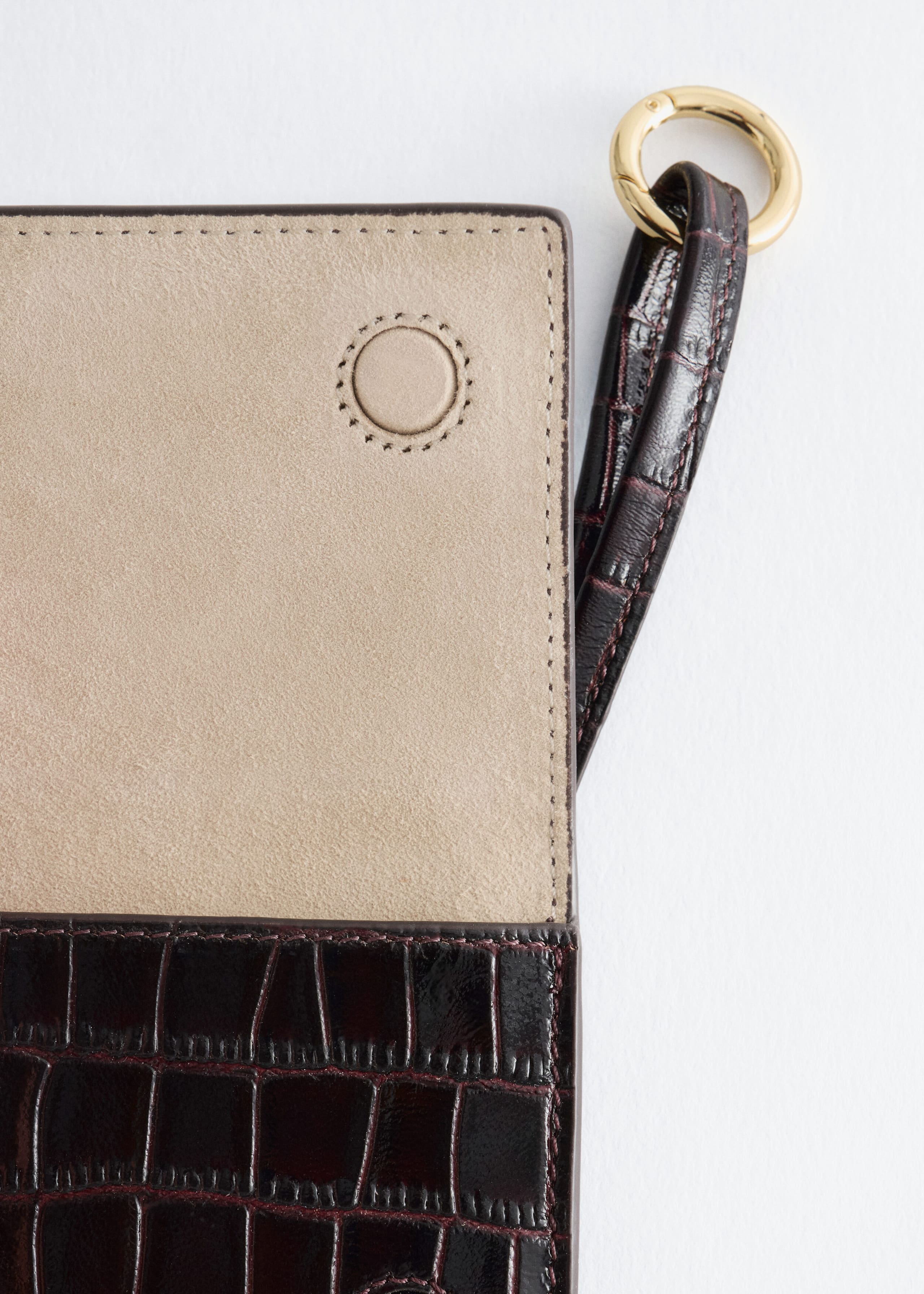 Leather Wallet - {{variantName}} - Descriptive Detail